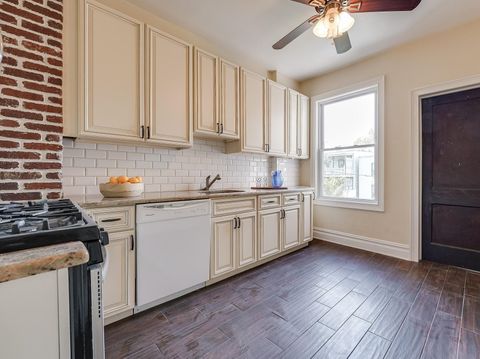 Homes For Rent - 149 Beach St #201<br/> Jersey City, NJ 07307