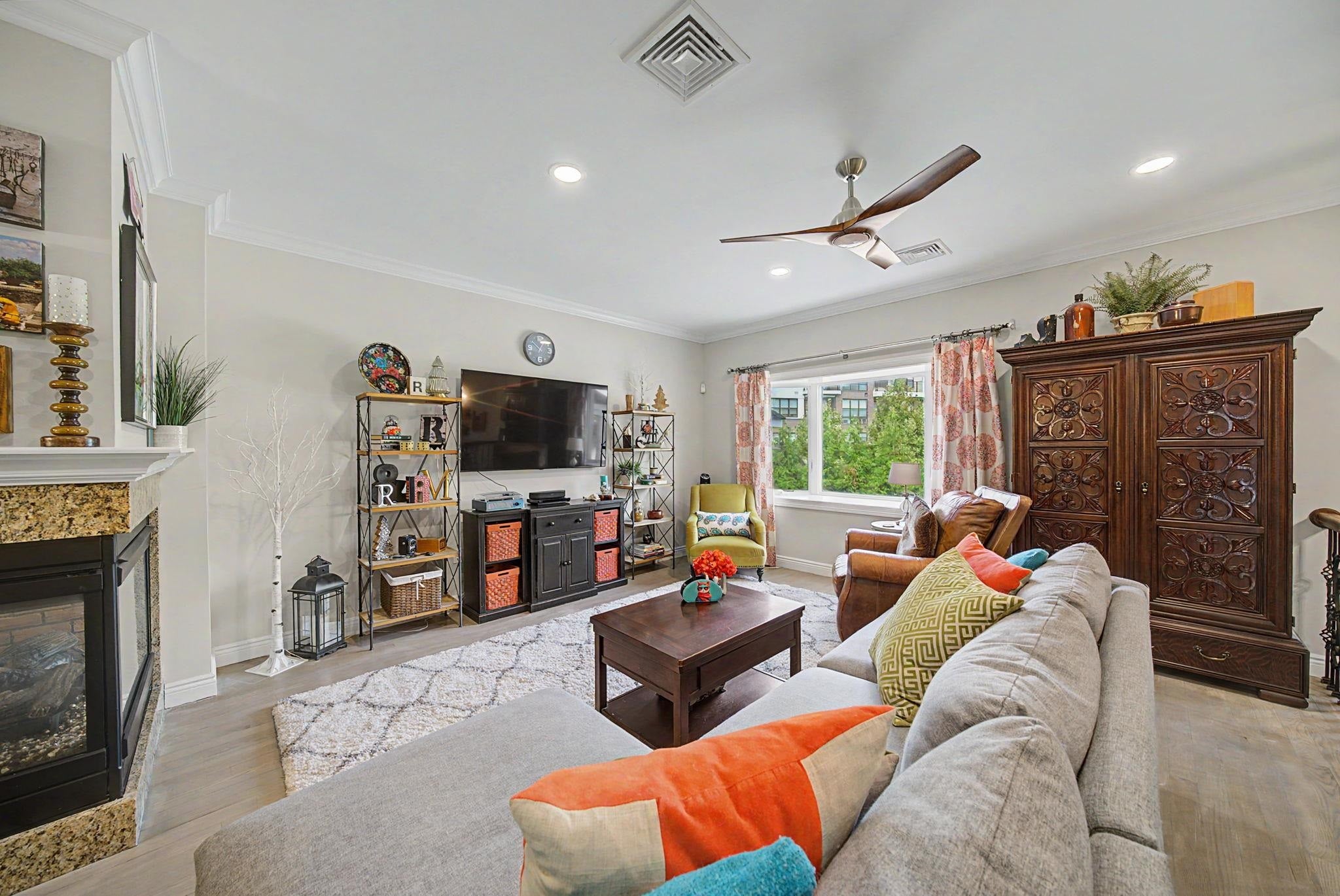 28 JACOBS LANDING WAY