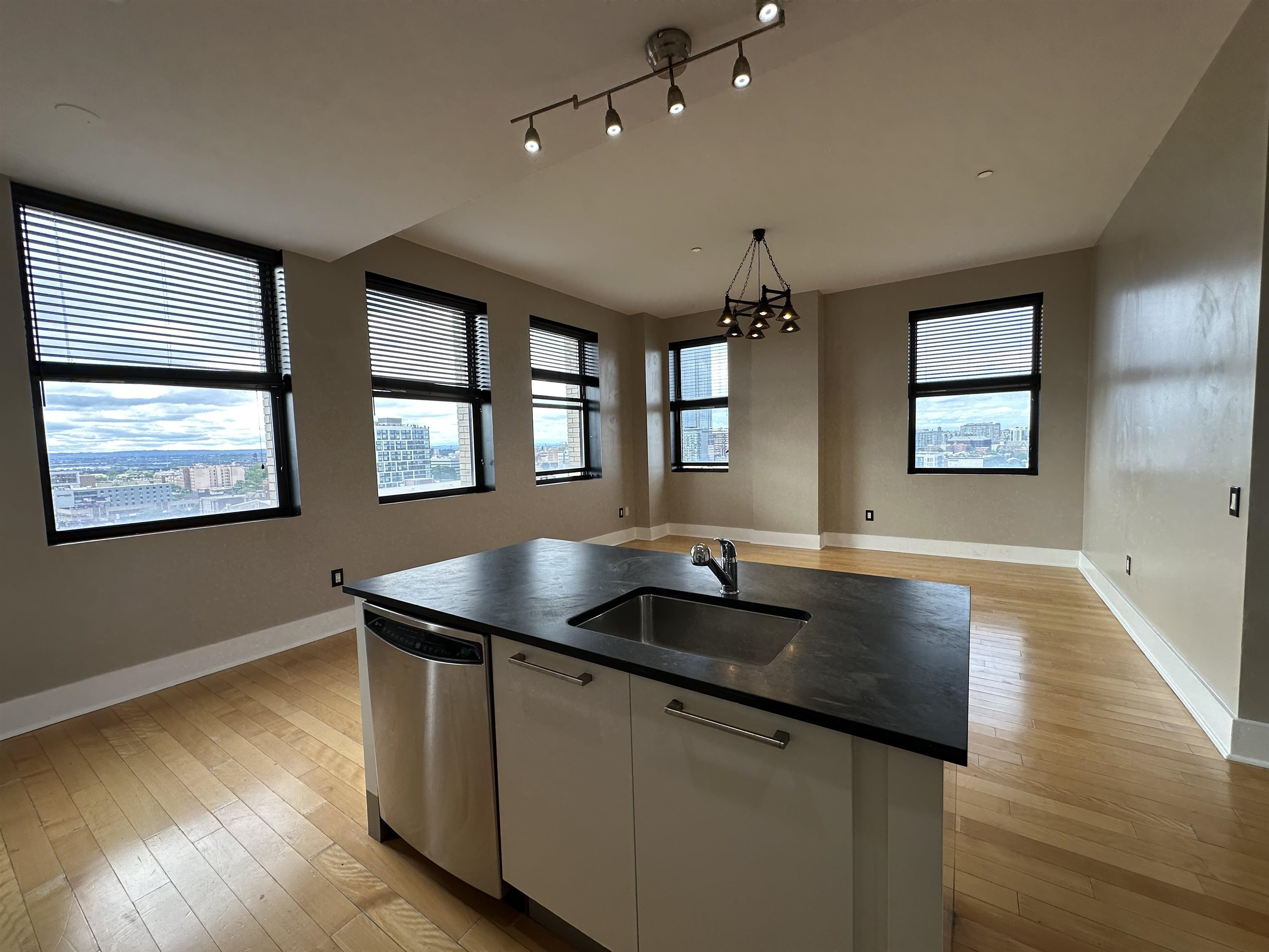 4 Beacon Way #1001, Jersey City, New Jersey image 2