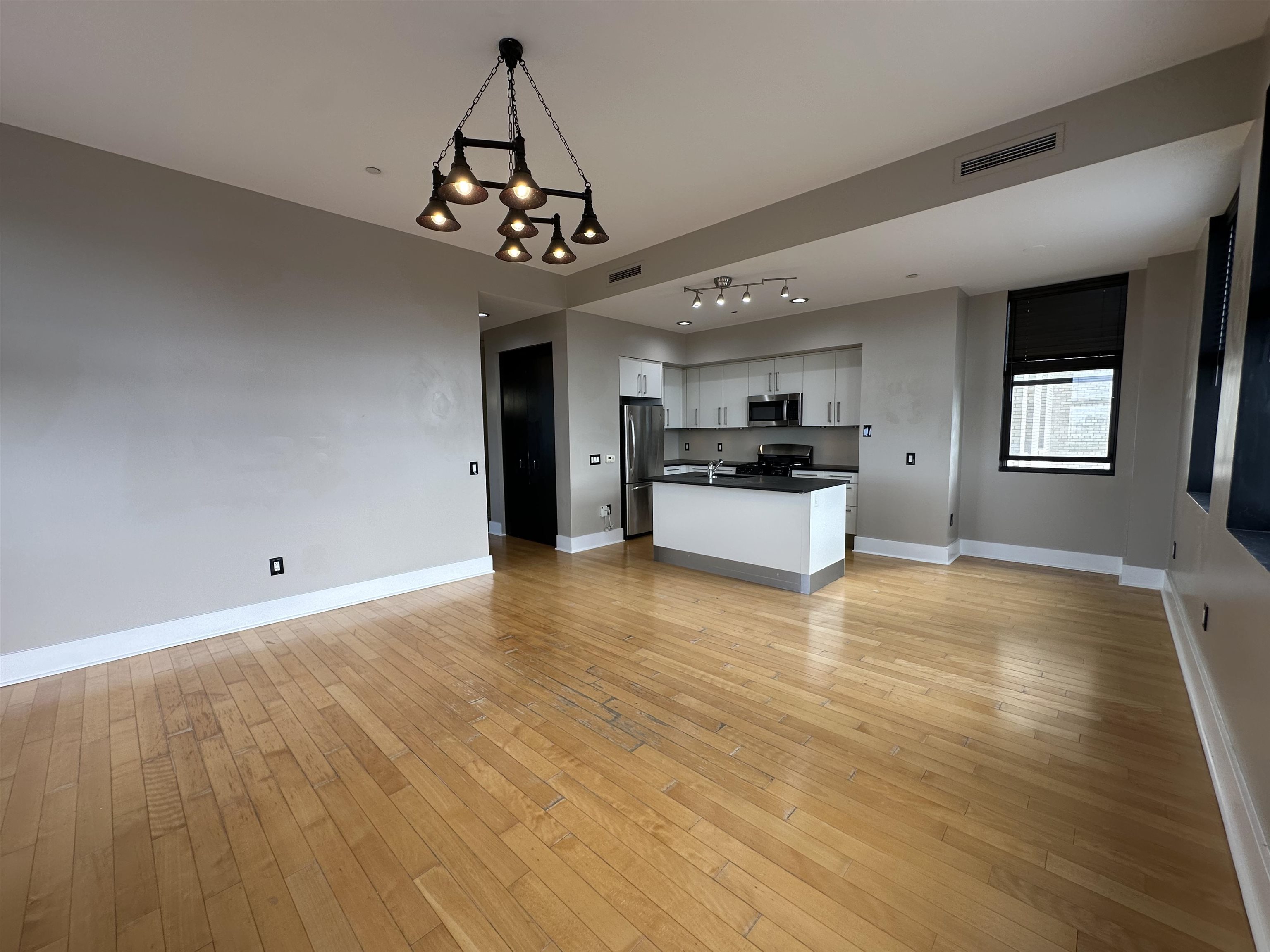 4 Beacon Way #1001, Jersey City, New Jersey image 25