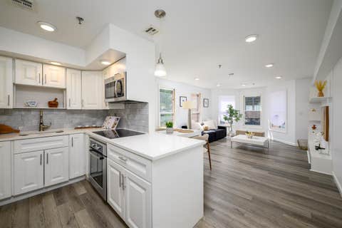 Condo For Sale - 180 Washington St #6<br/> Jersey City, NJ 07302