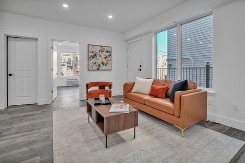 Condo For Sale - 521 10th St #B1<br/> Union City, NJ 07087