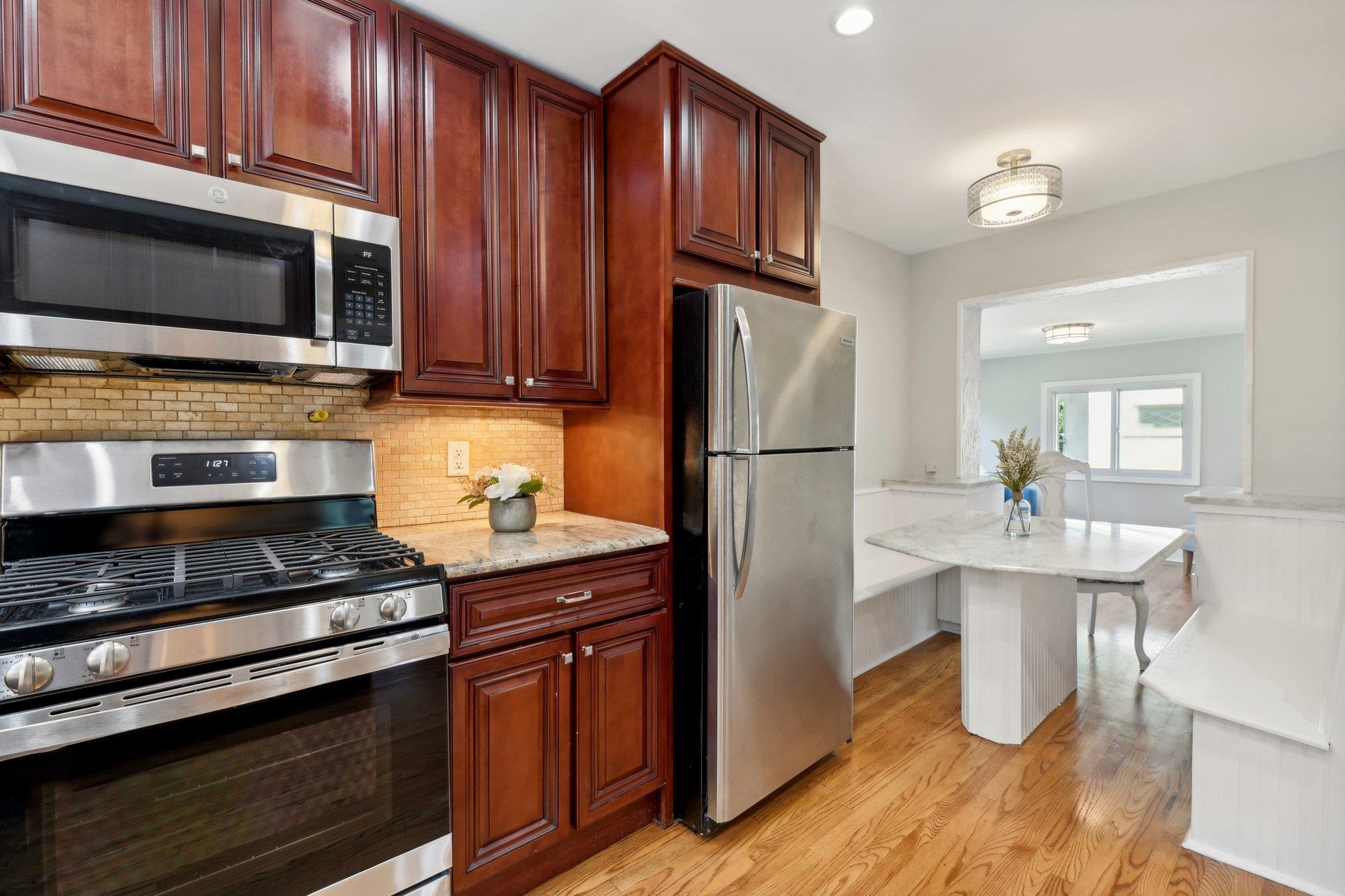 38 Stephen St, Montclair, New Jersey image 7