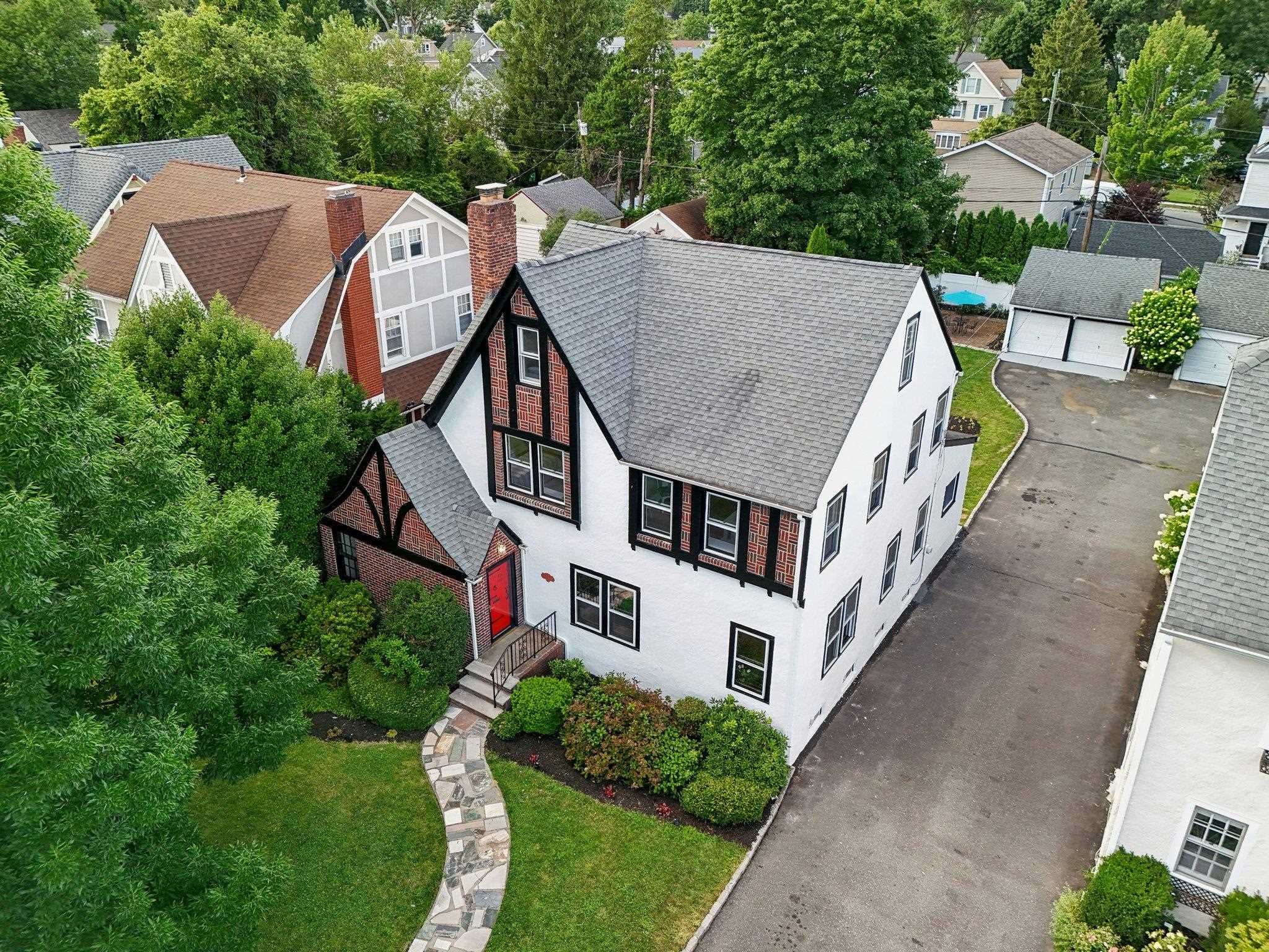 38 Stephen St, Montclair, New Jersey image 22