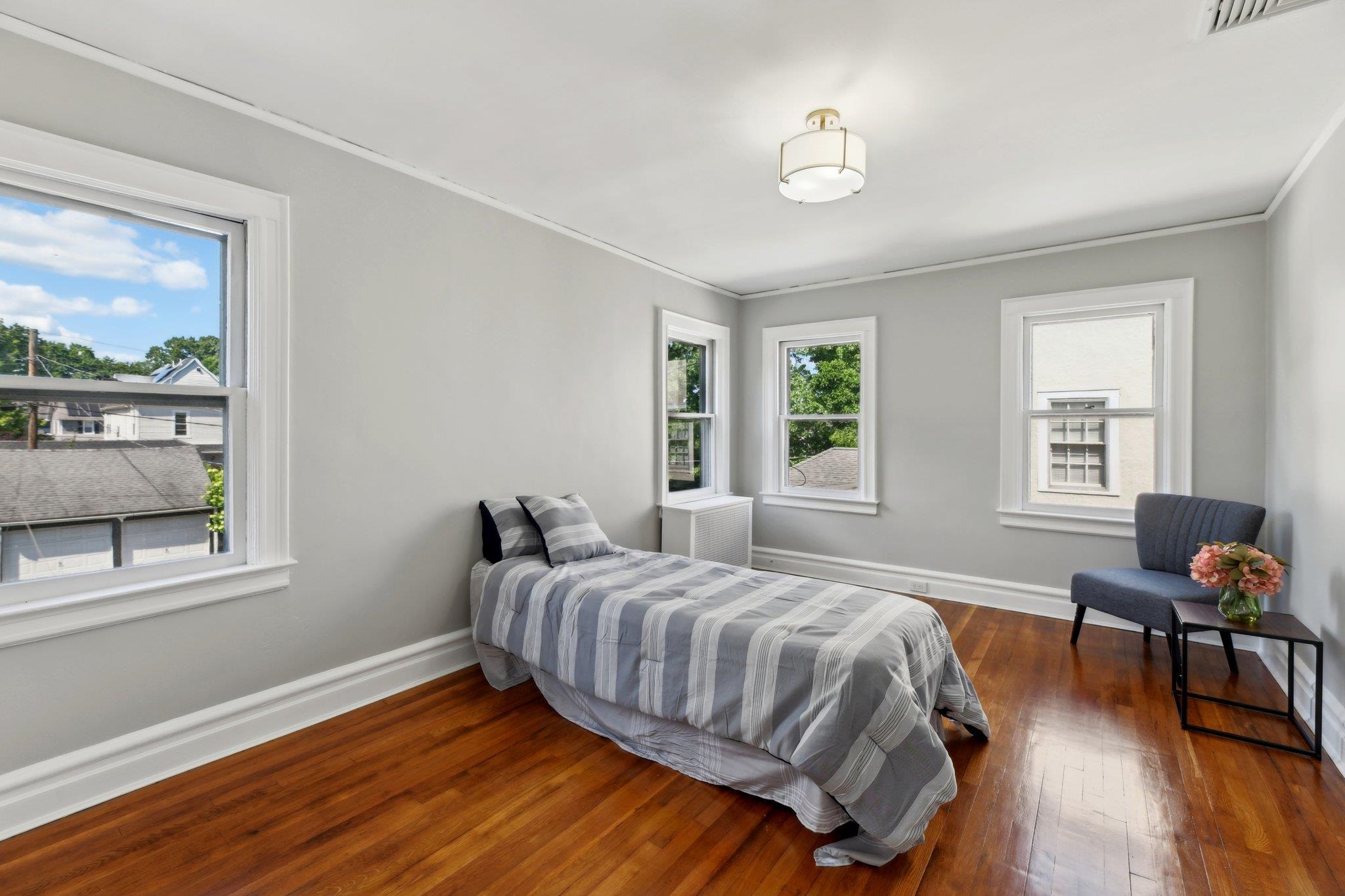 38 Stephen St, Montclair, New Jersey image 11