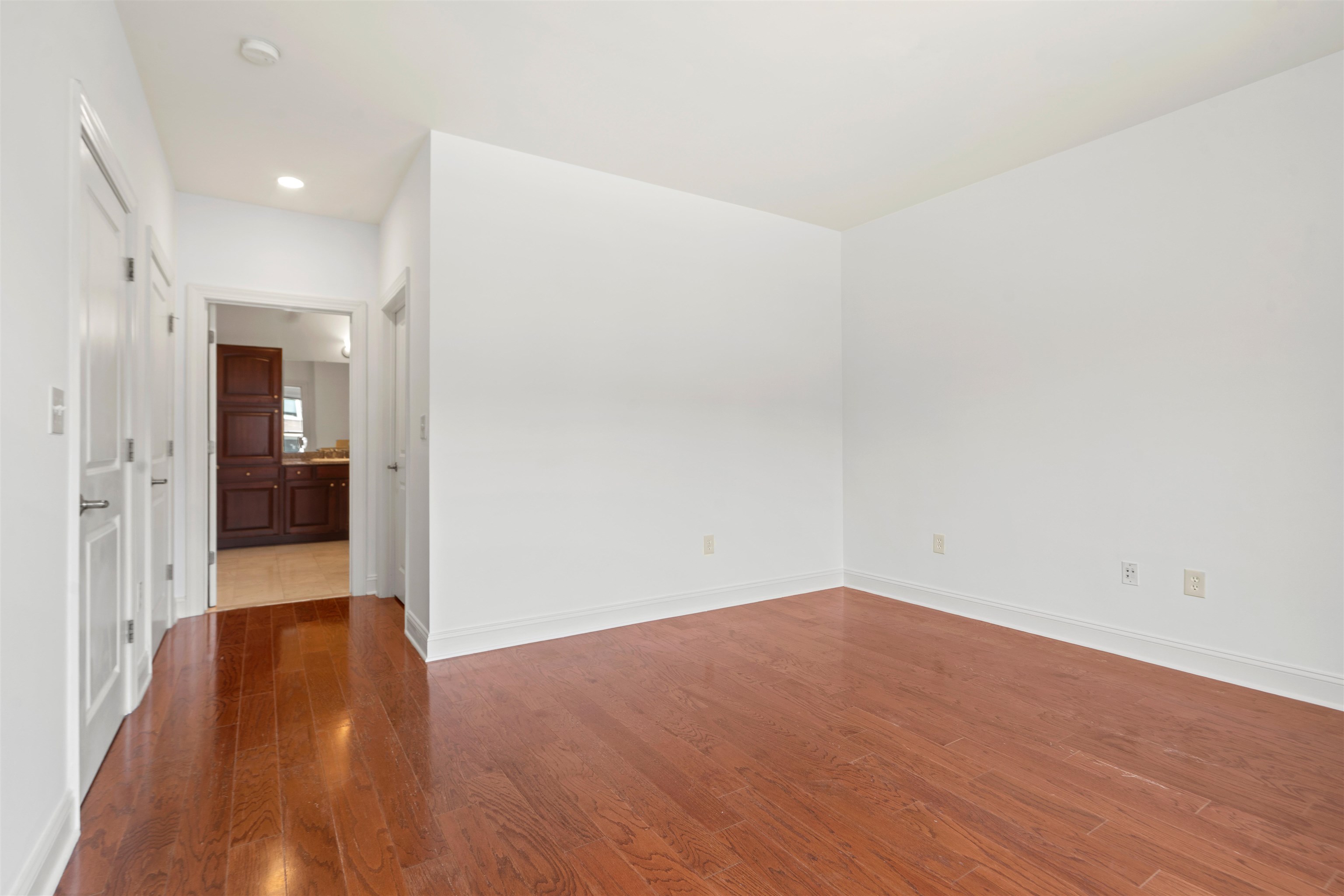 20 Avenue At Port Imperial #329, West New York, New Jersey image 16