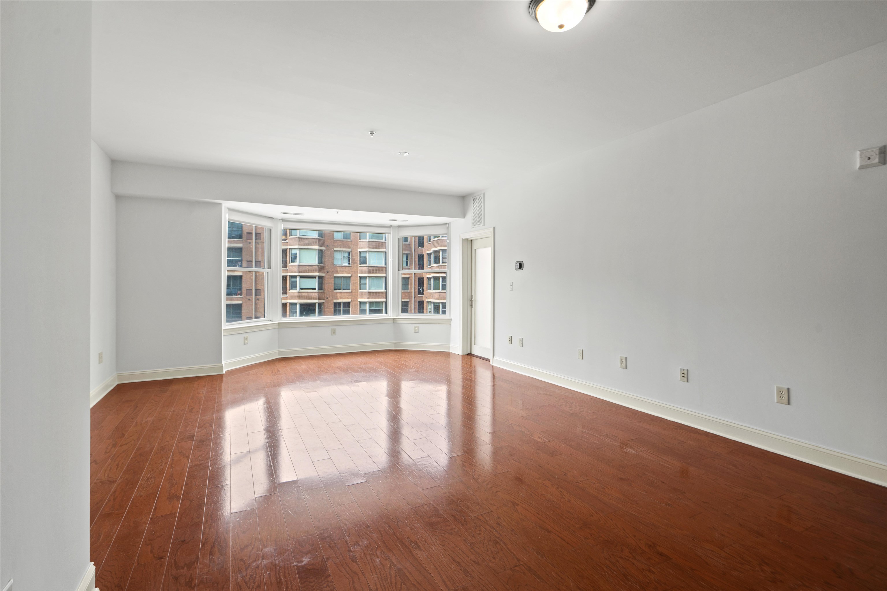 20 Avenue At Port Imperial #329, West New York, New Jersey image 10