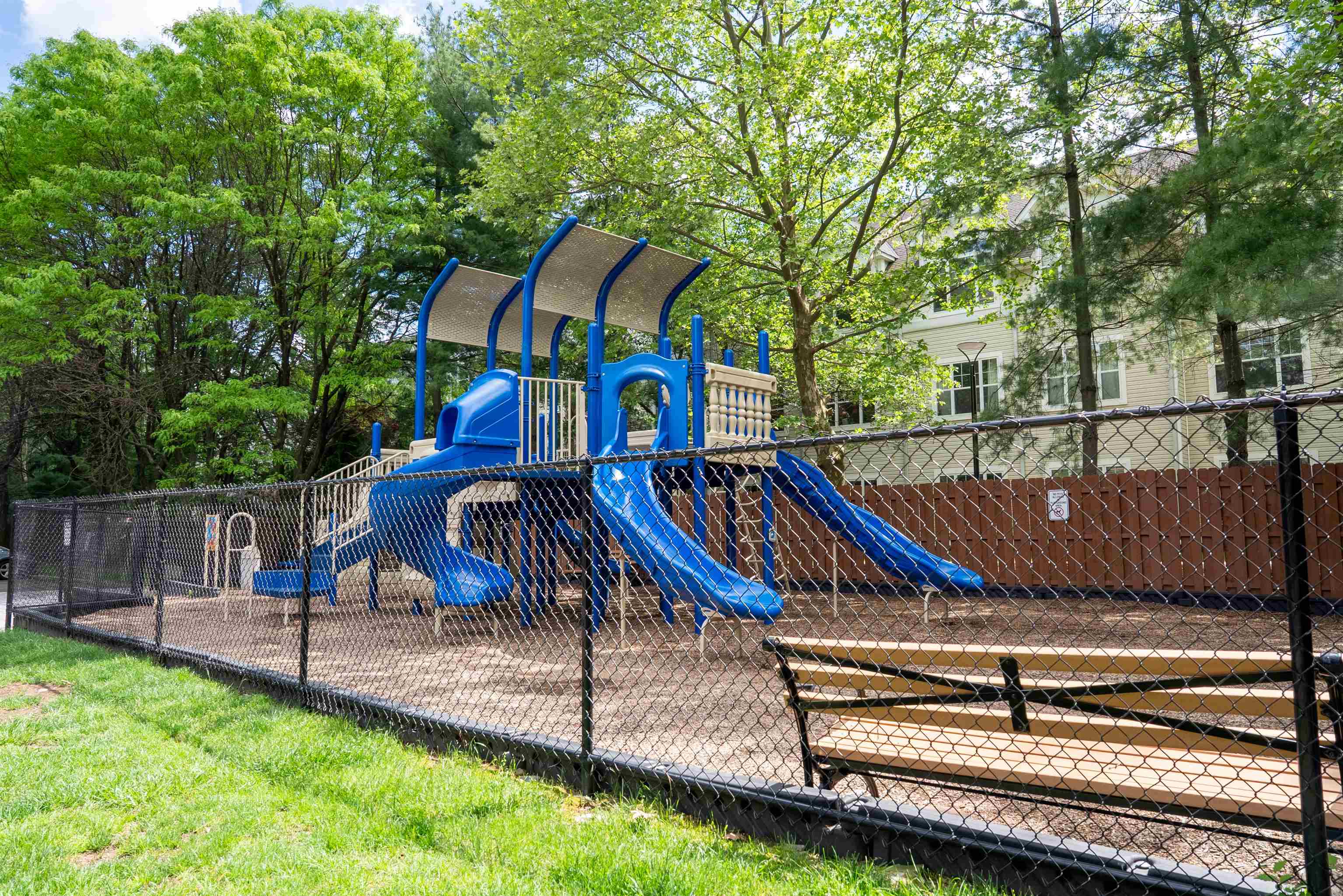 301 Stockton Ct, Edgewater, New Jersey image 30