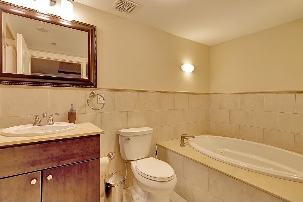 9033 Wall St #9, North Bergen, New Jersey image 8