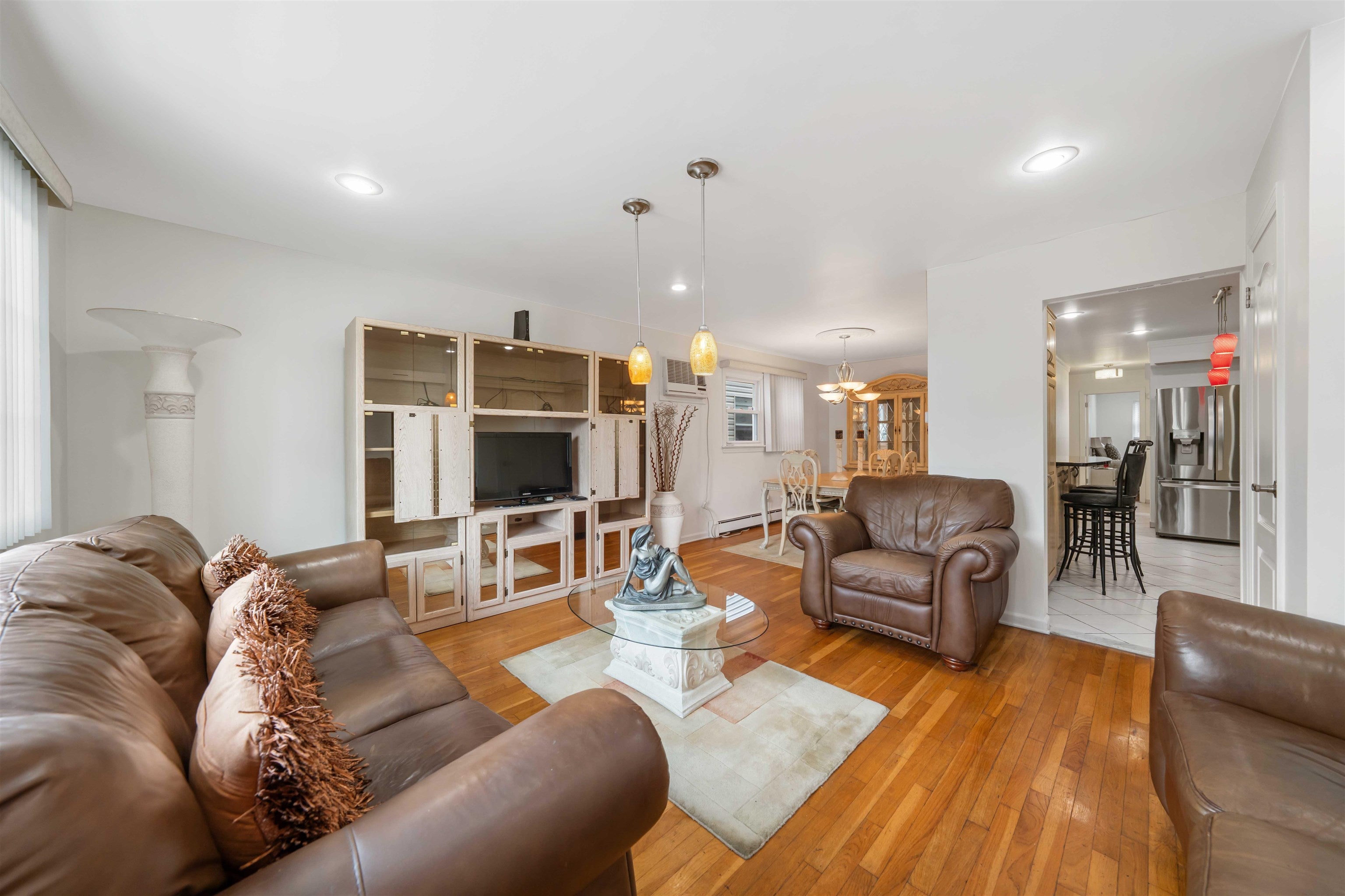 378 CATOR AVE