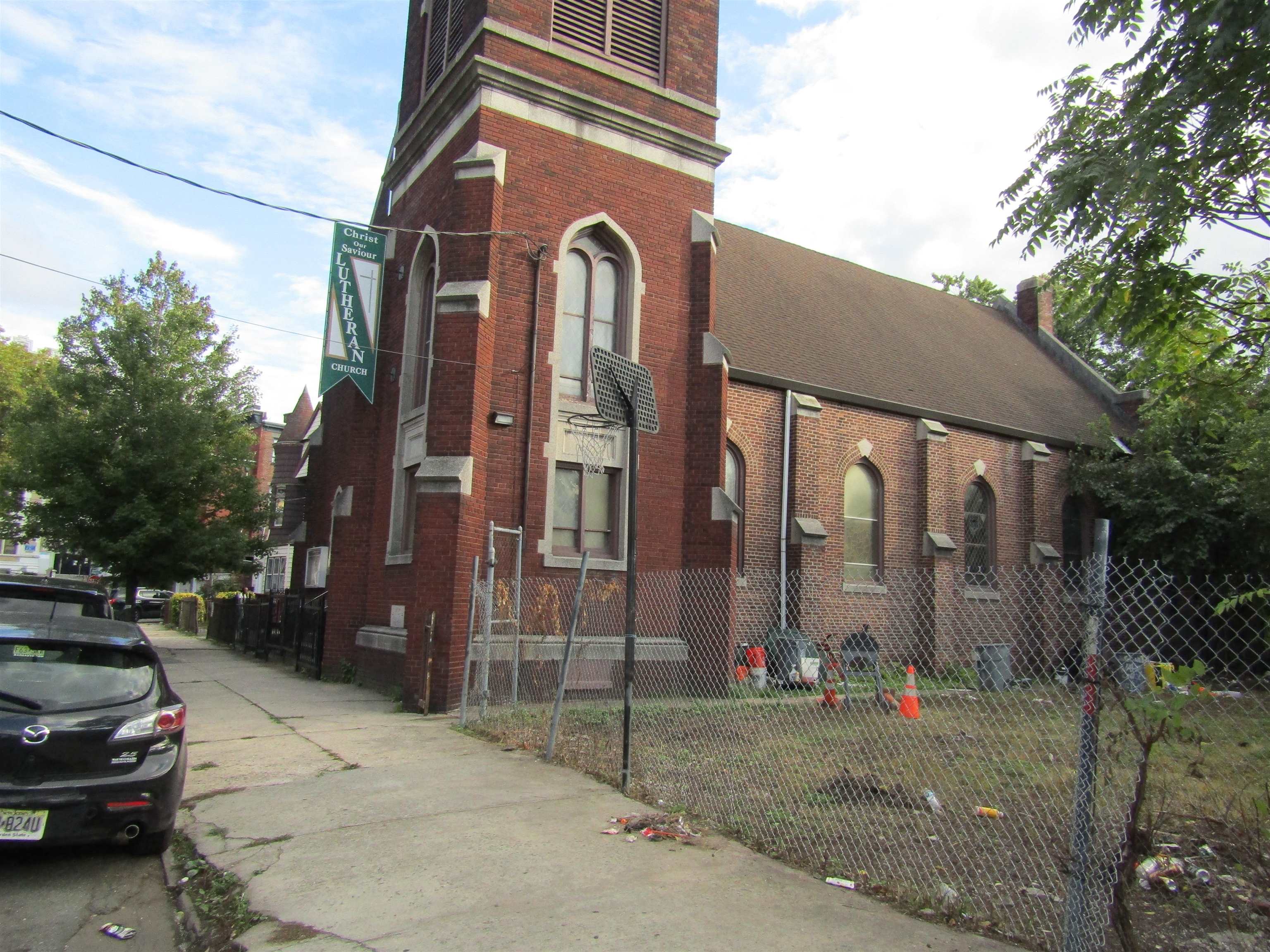 11-15 BRINKERHOFF ST