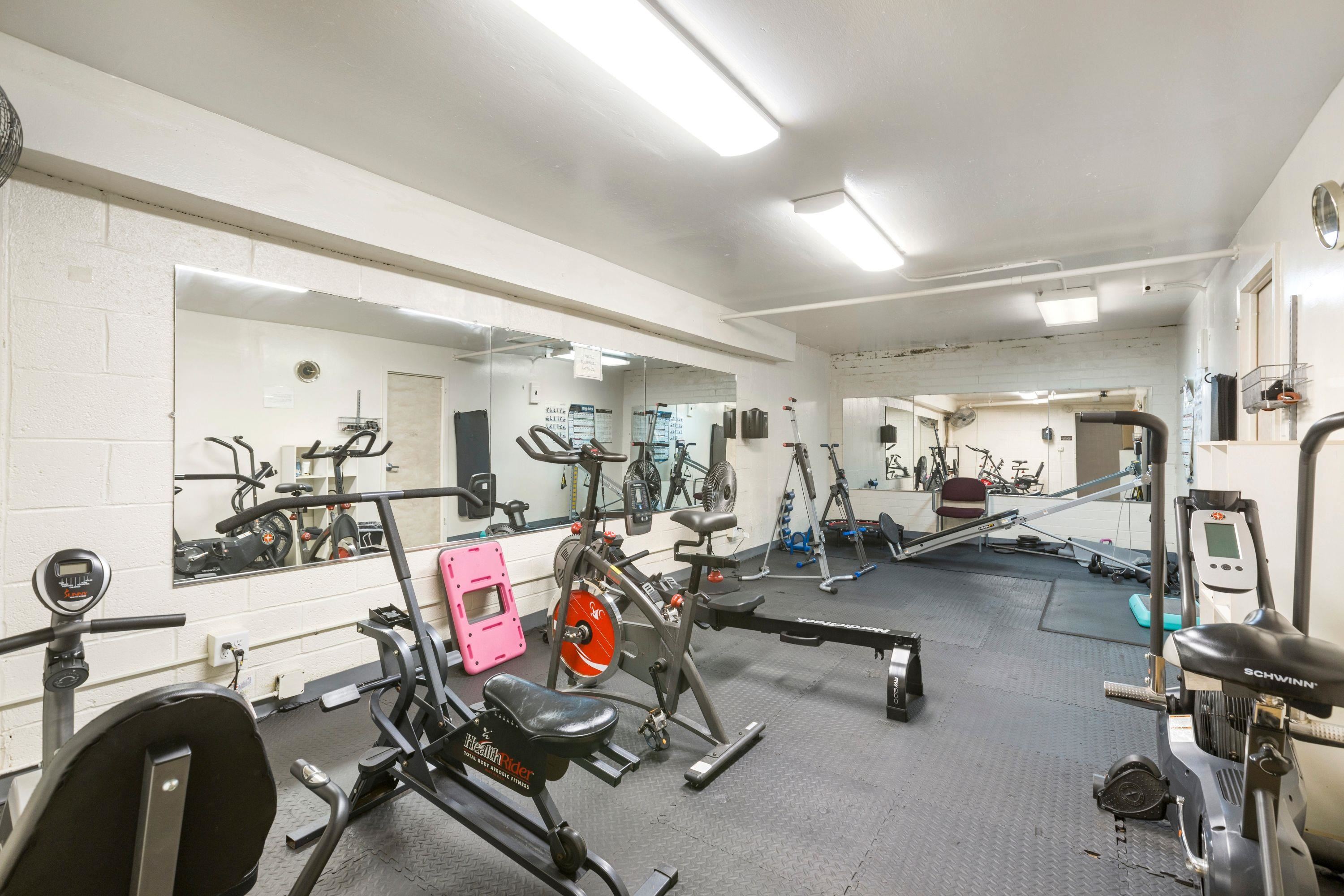 9060 Palisade Ave #405, North Bergen, New Jersey image 27