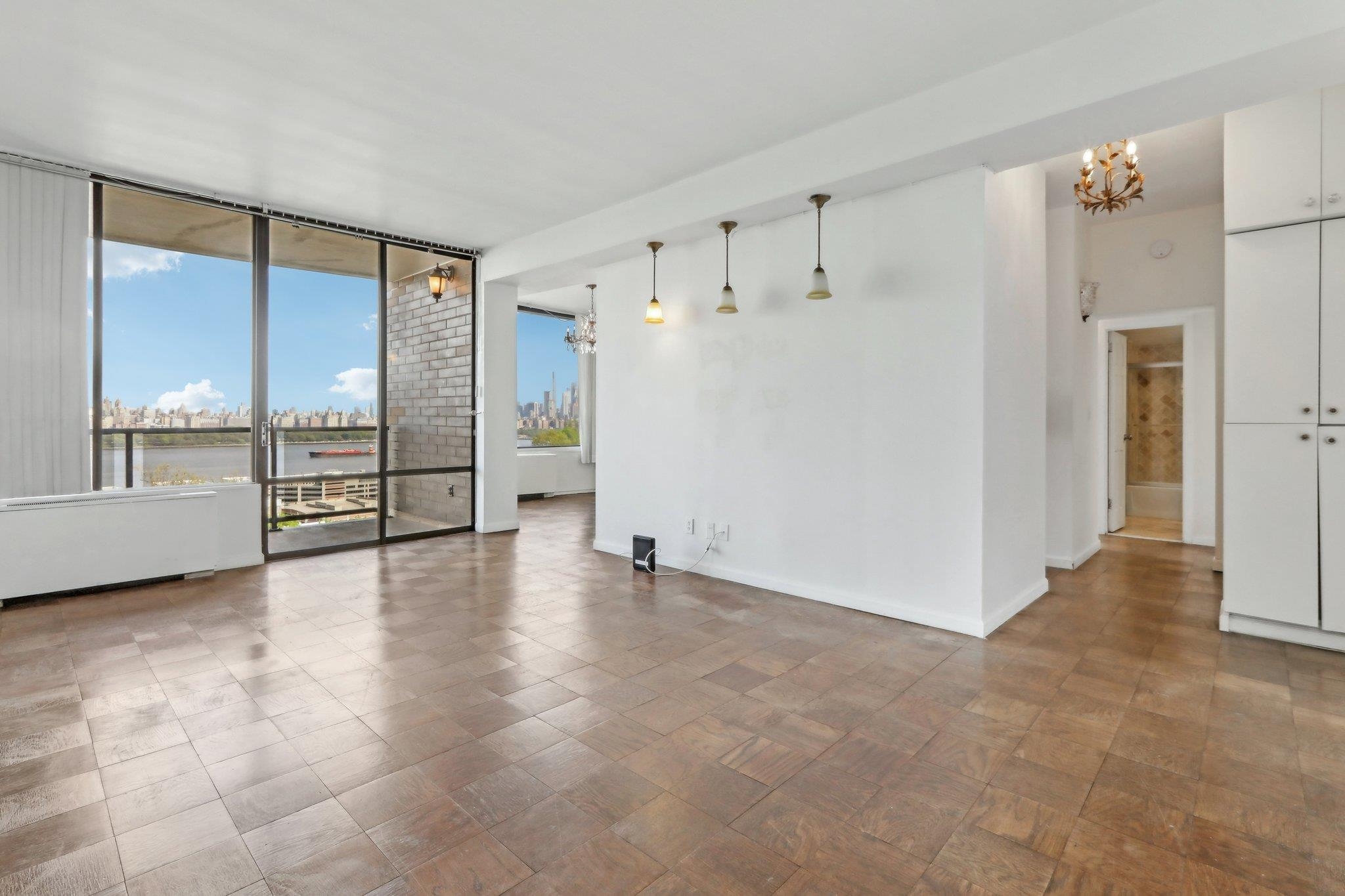 9060 Palisade Ave #405, North Bergen, New Jersey image 2