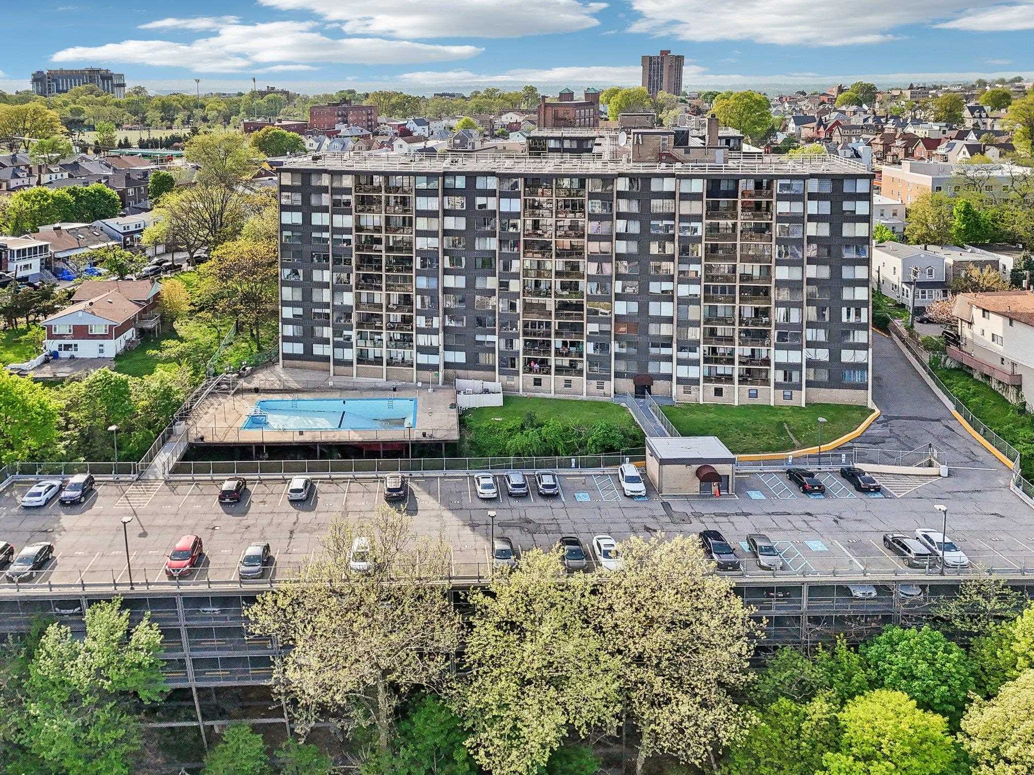 9060 Palisade Ave #405, North Bergen, New Jersey image 31