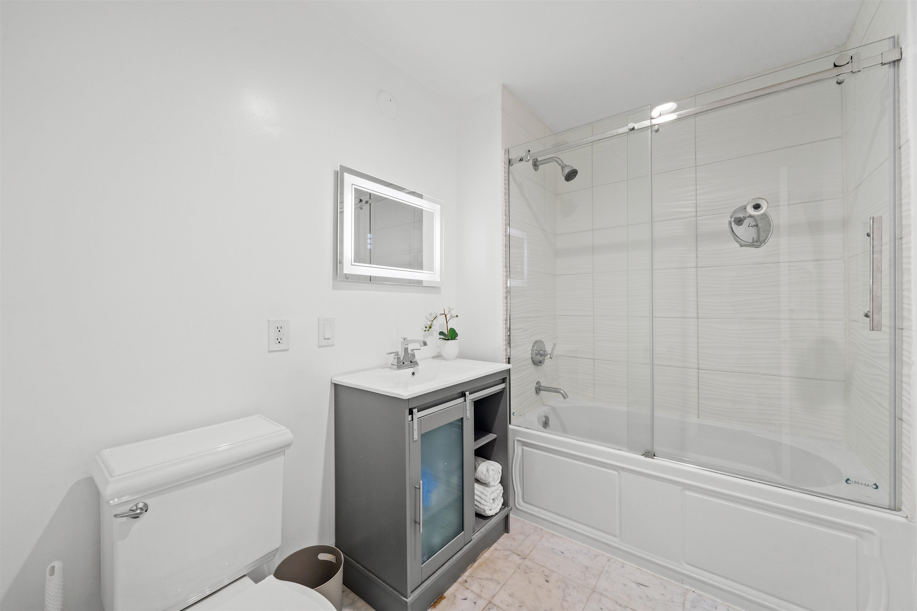 187 Wayne St #207C, Jersey City, New Jersey image 6