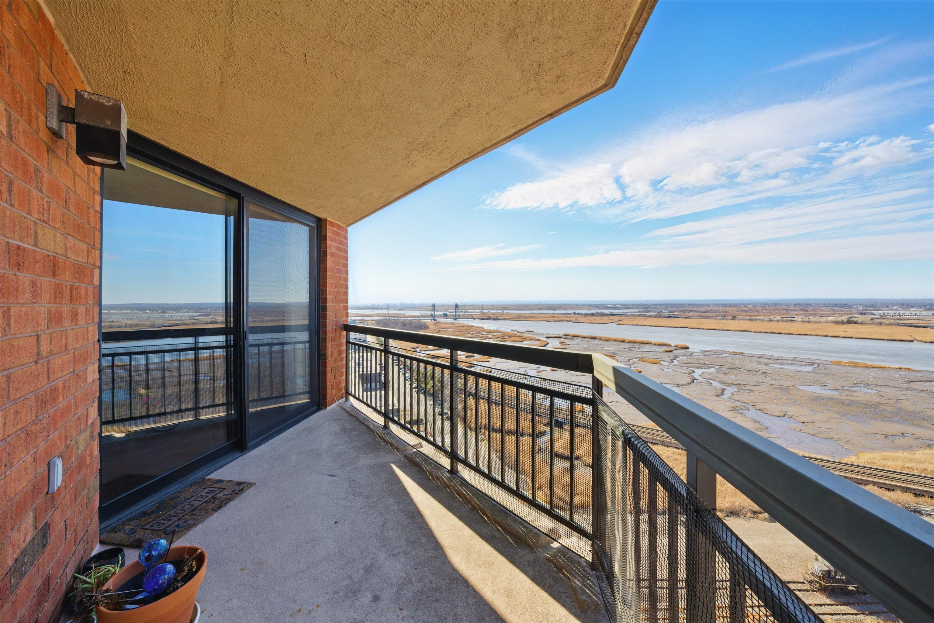 1508 Harmon Cove Tower #1508, Secaucus, New Jersey image 31