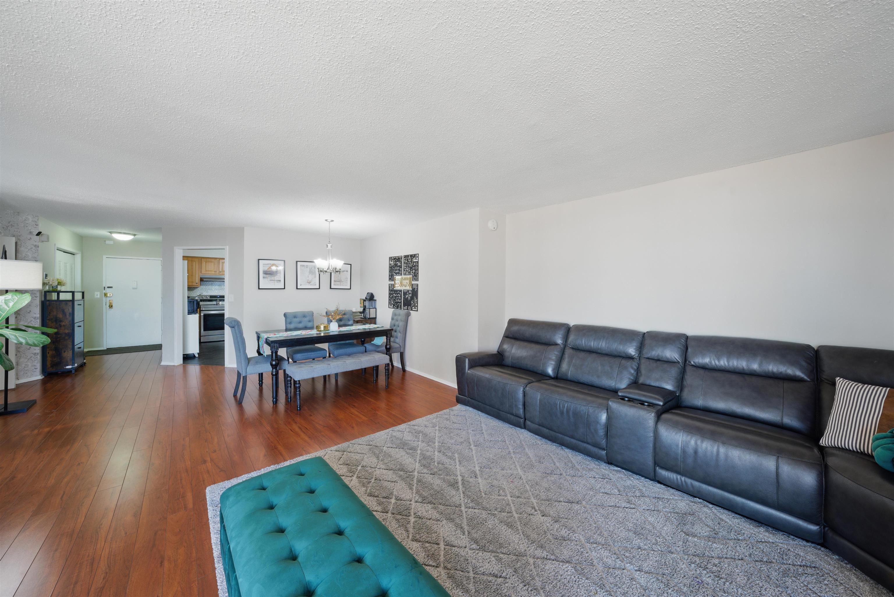 1508 Harmon Cove Tower #1508, Secaucus, New Jersey image 11