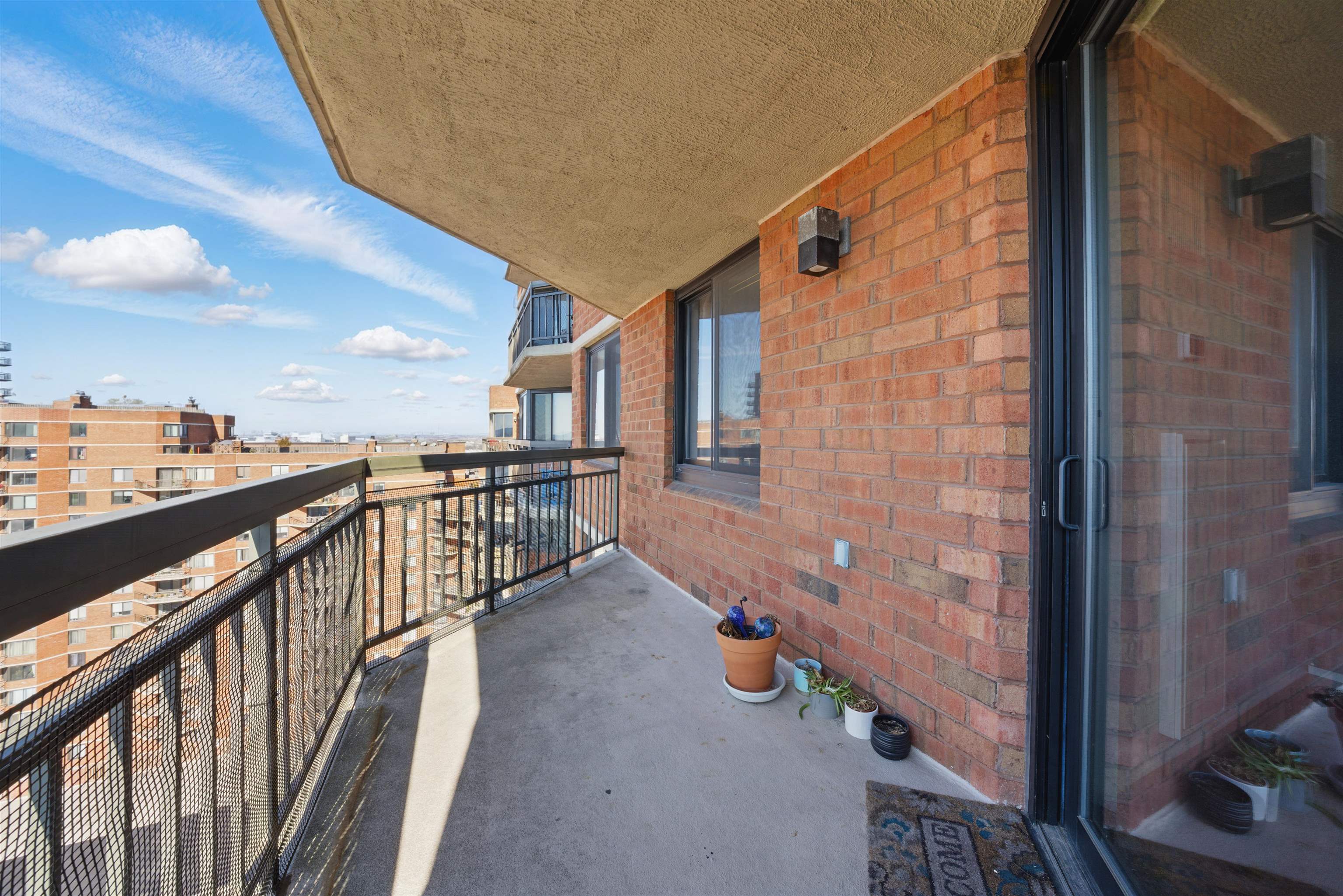 1508 Harmon Cove Tower #1508, Secaucus, New Jersey image 29