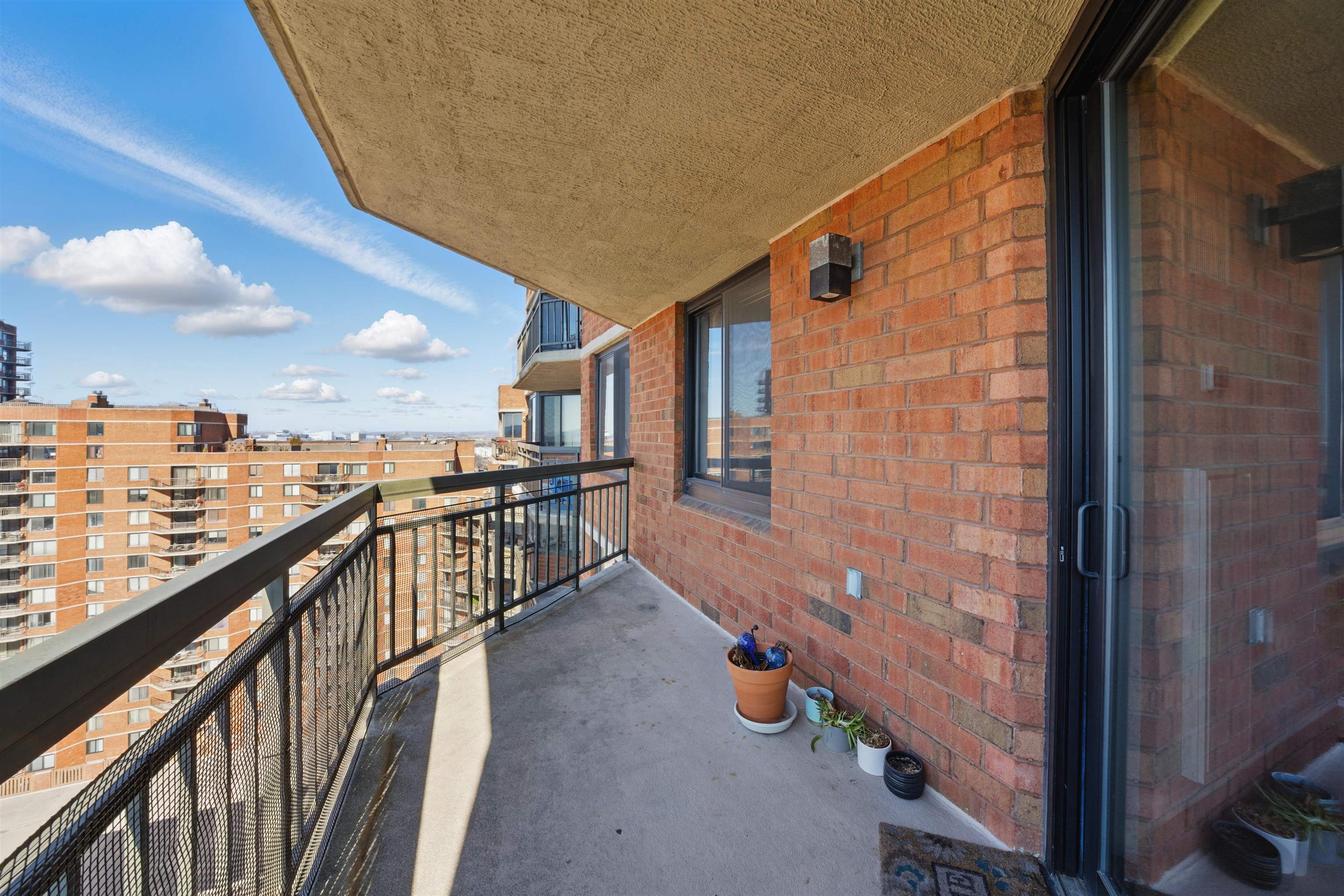 1508 Harmon Cove Tower #1508, Secaucus, New Jersey image 30