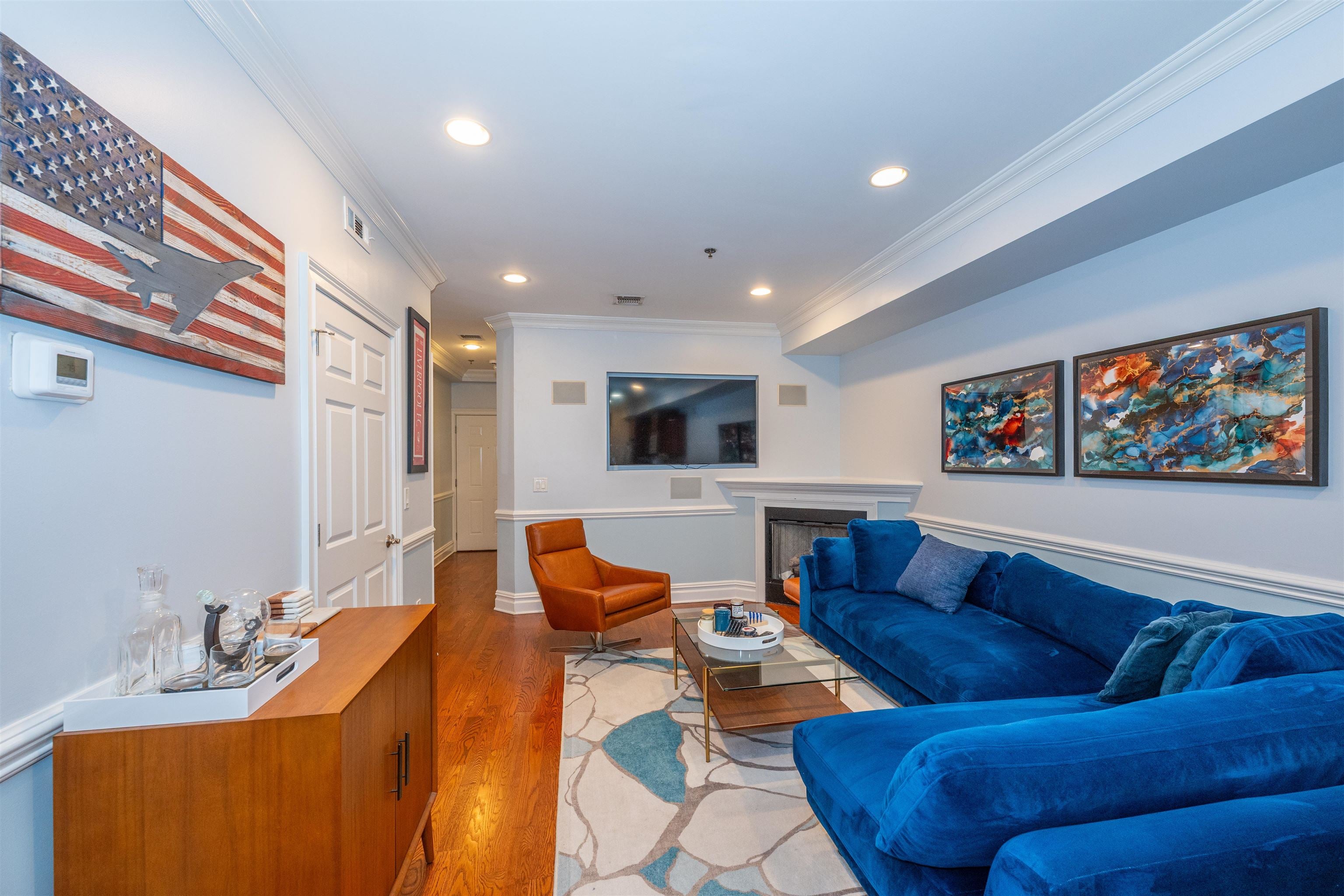 215 MONROE ST 1