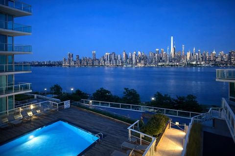 Condo For Sale - 800 Avenue At Port Imperial #517<br/> Weehawken, NJ 07086