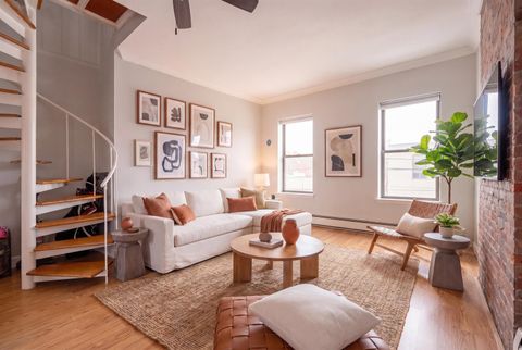 Condo For Sale - 133 Grand St #4A<br/> Jersey City, NJ 07302