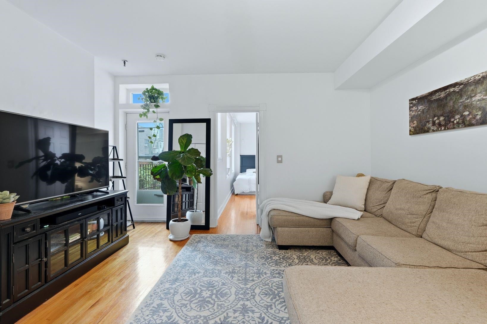 Search Homes 1 444 JERSEY AVE 5
