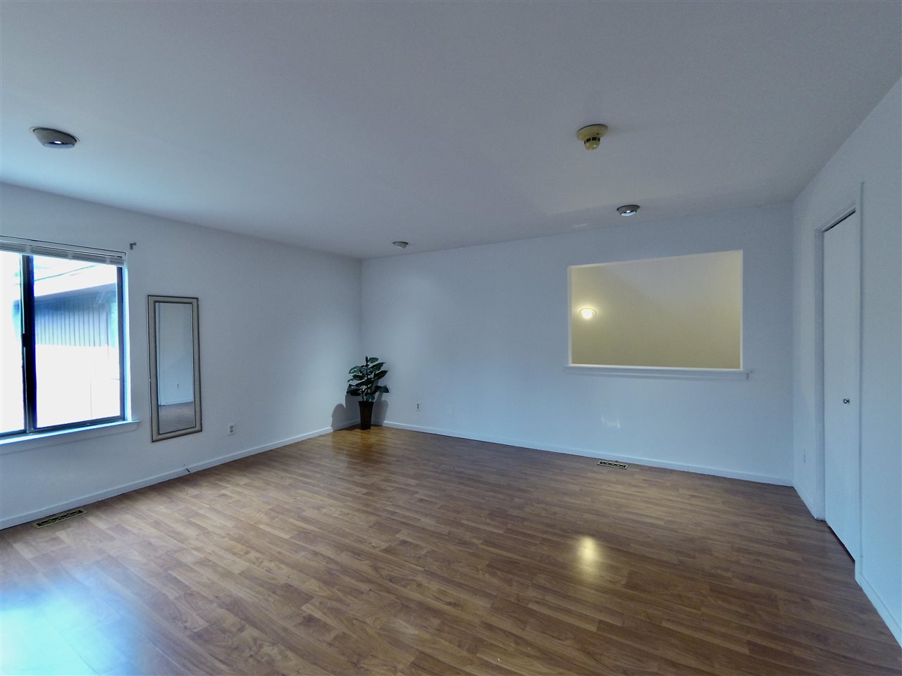 380 Whimbrel Lane, Secaucus, New Jersey image 12