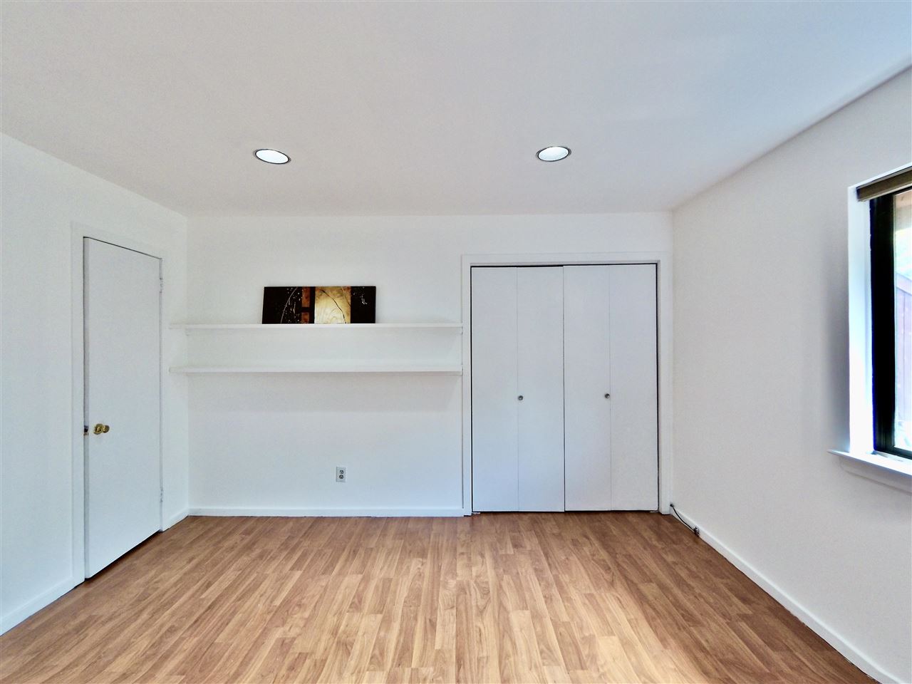 380 Whimbrel Lane, Secaucus, New Jersey image 19