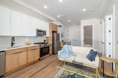 Homes For Rent - 40 Lembeck Ave #302<br/> Jersey City, NJ 07305