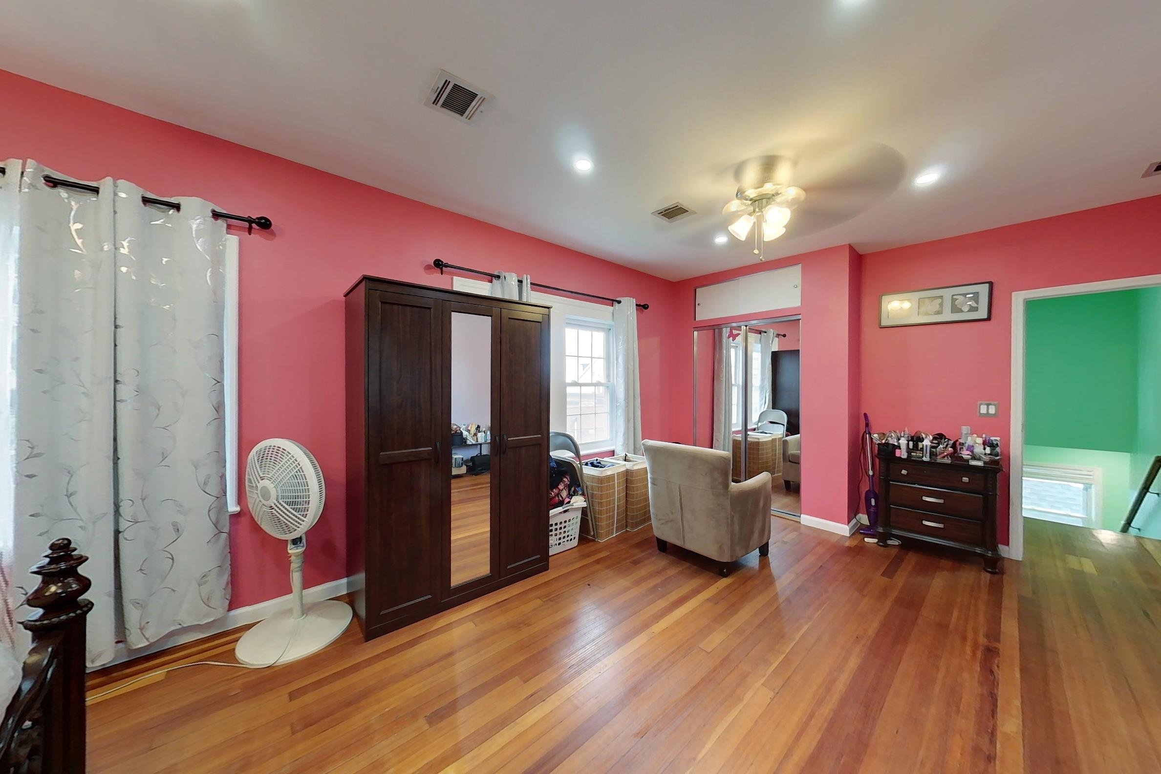 128 Grand Pl, Kearny, New Jersey image 31