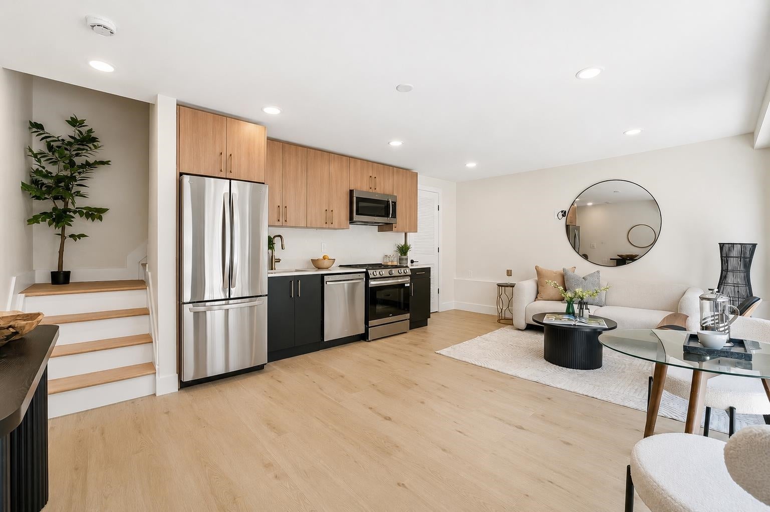 Search Homes 1 202 FAIRVIEW AVE ADU