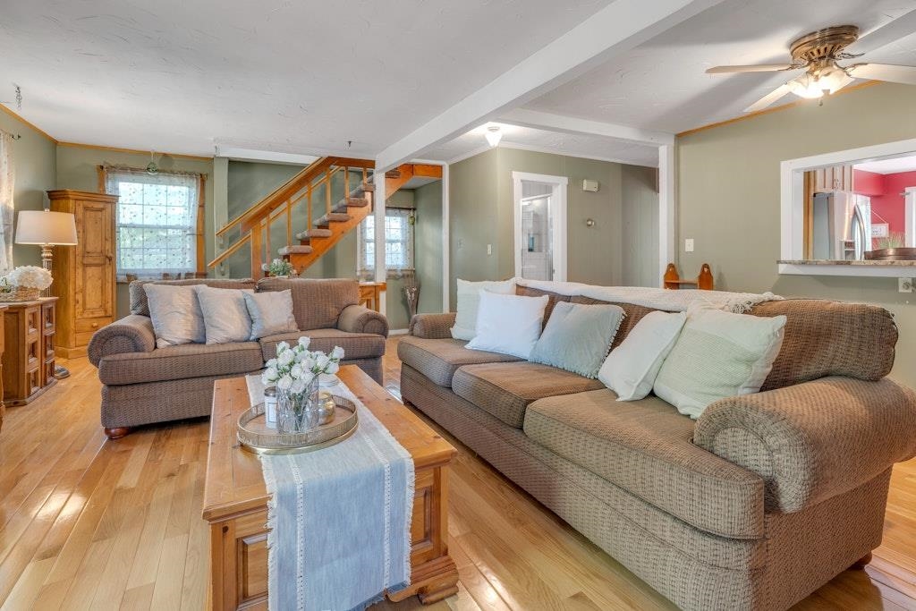 124 East Prospect St, Waldwick, New Jersey image 2
