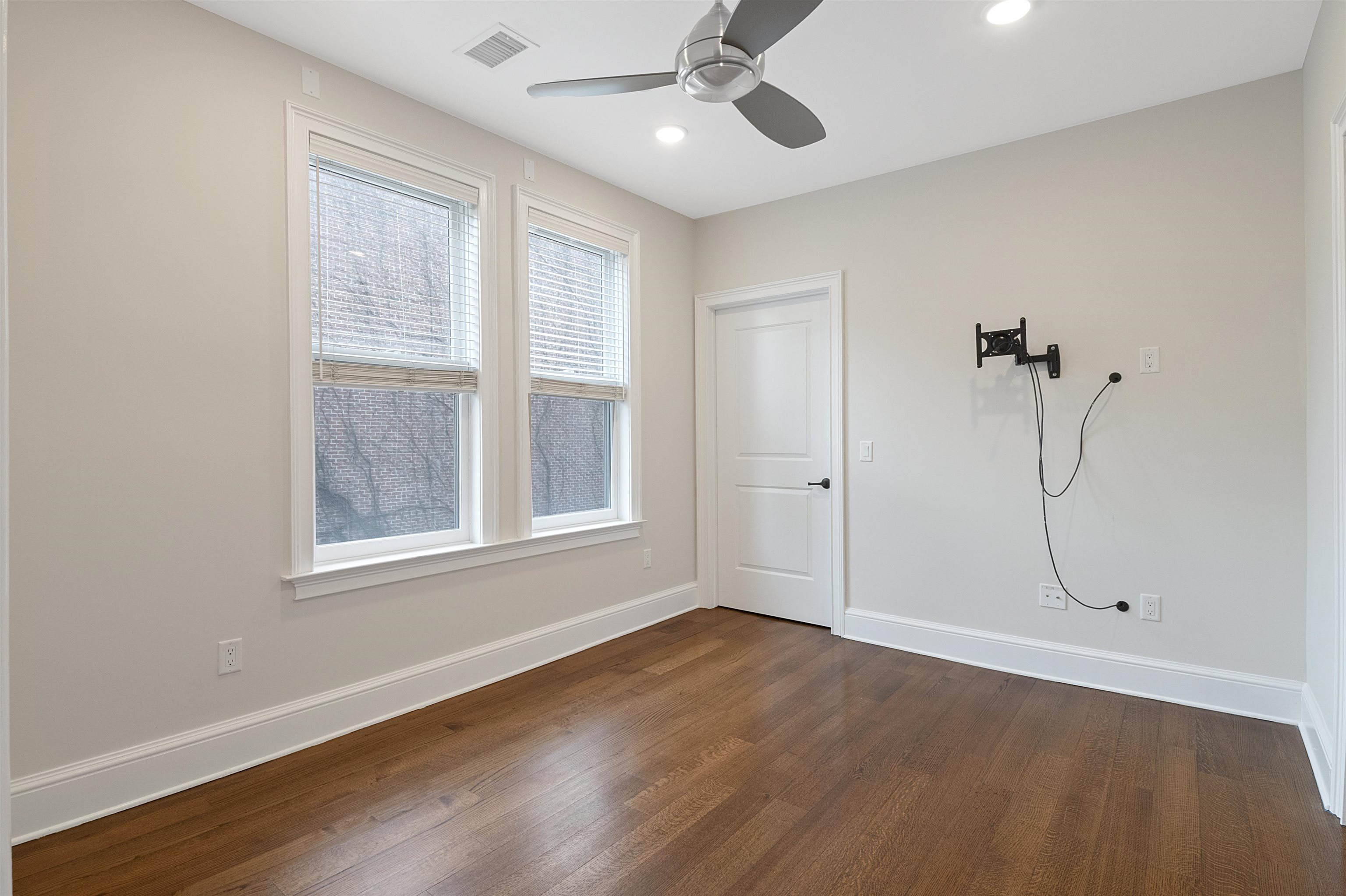 231 1st St #2G, Jersey City, New Jersey image 14