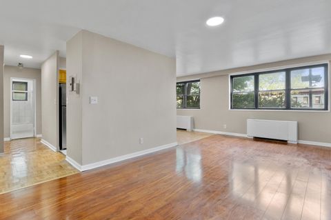 1225 Kennedy Blvd Unit 2F, Bayonne, NJ 07002 - MLS#: 250008804