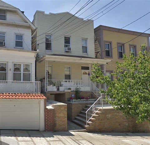 Apartment For Rent - 619 38th St #GROUND LEVEL<br/> Hudson County, Union City, NJ 07087
