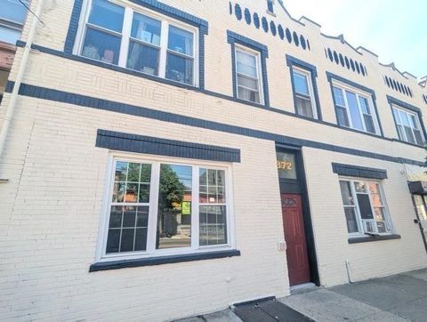 Multifamily For Sale - 372 Palisade Ave<br/> Hudson County, Jersey City, NJ 07307