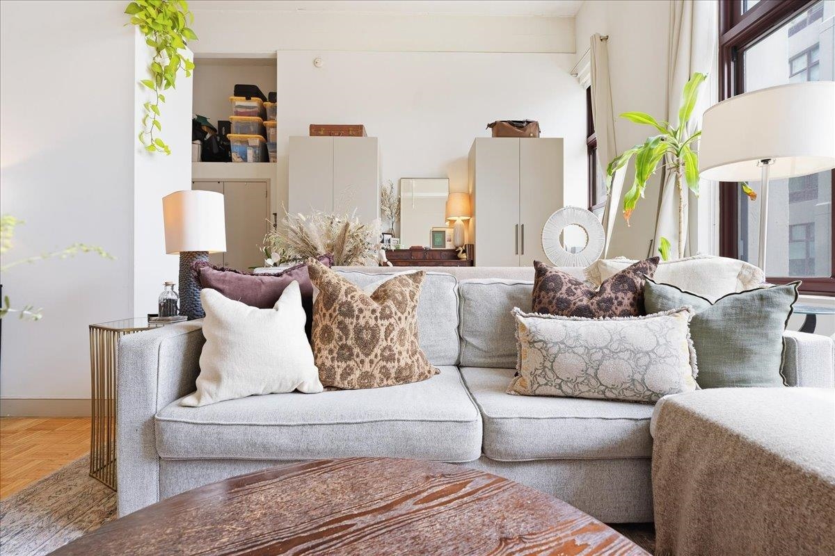 1500 WASHINGTON ST 5V