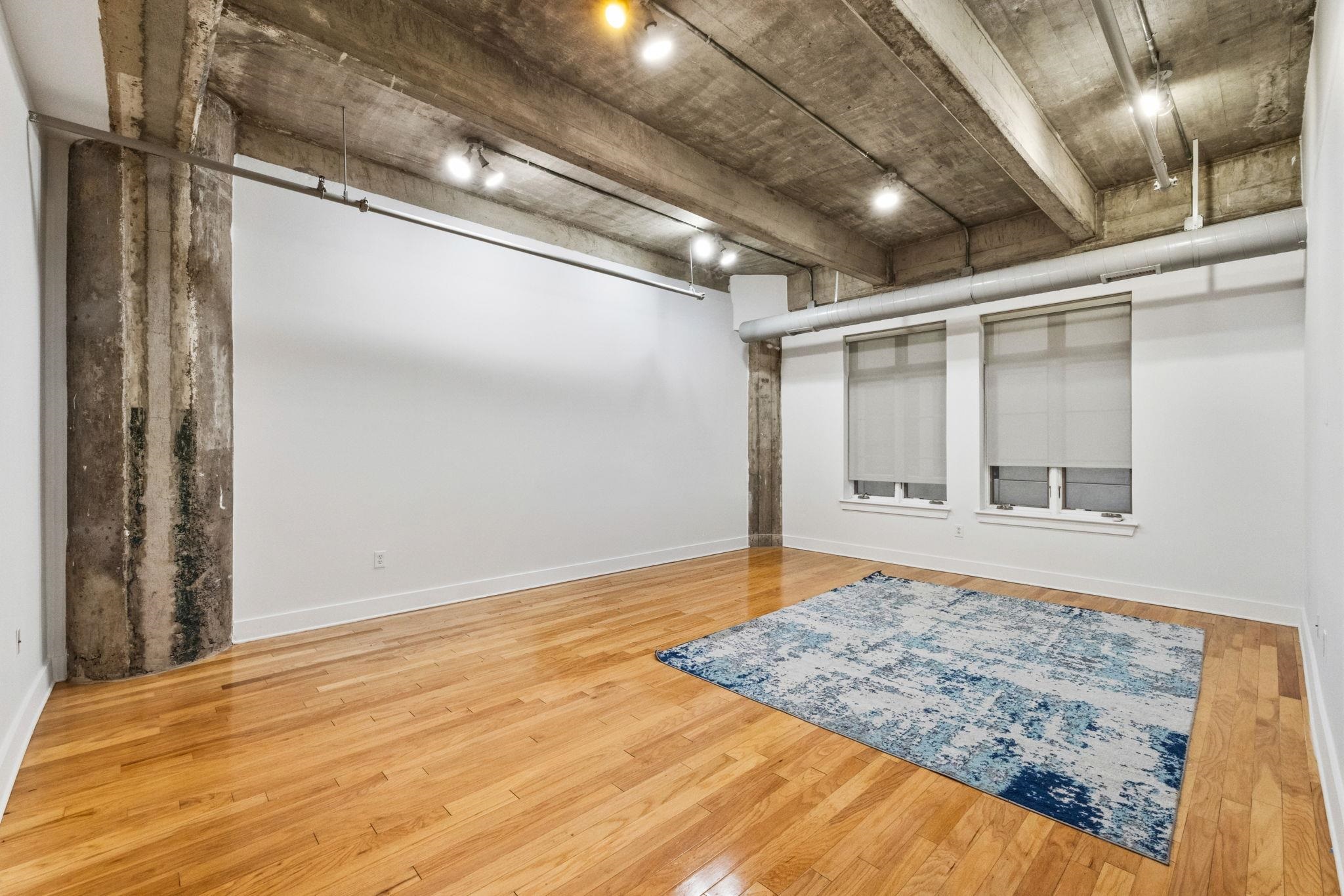 140 BAY ST 2C