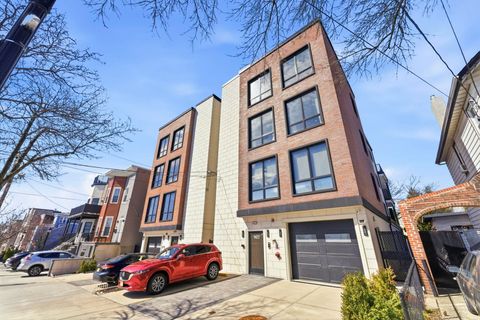 Condo For Sale - 907 Palisade Ave #3<br/> Union City, NJ 07087
