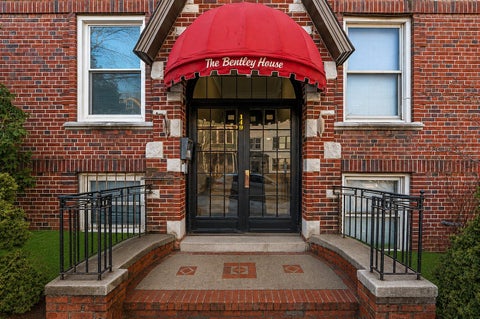 Apartment For Rent - 149 Bentley Ave #BS1<br/> Hudson County, Jersey City, NJ 07304
