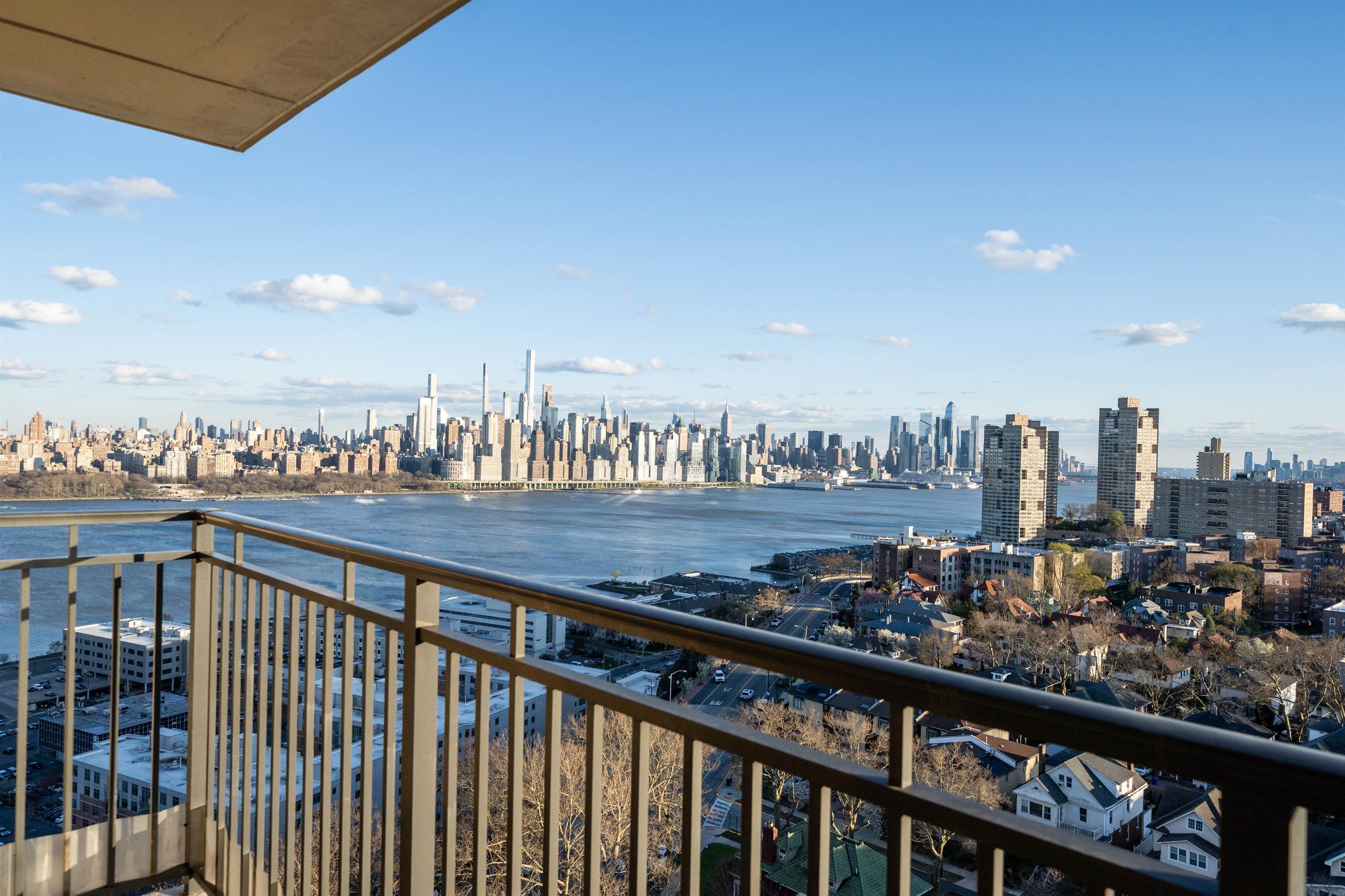 7855 Blvd East #17L, North Bergen, New Jersey image 20