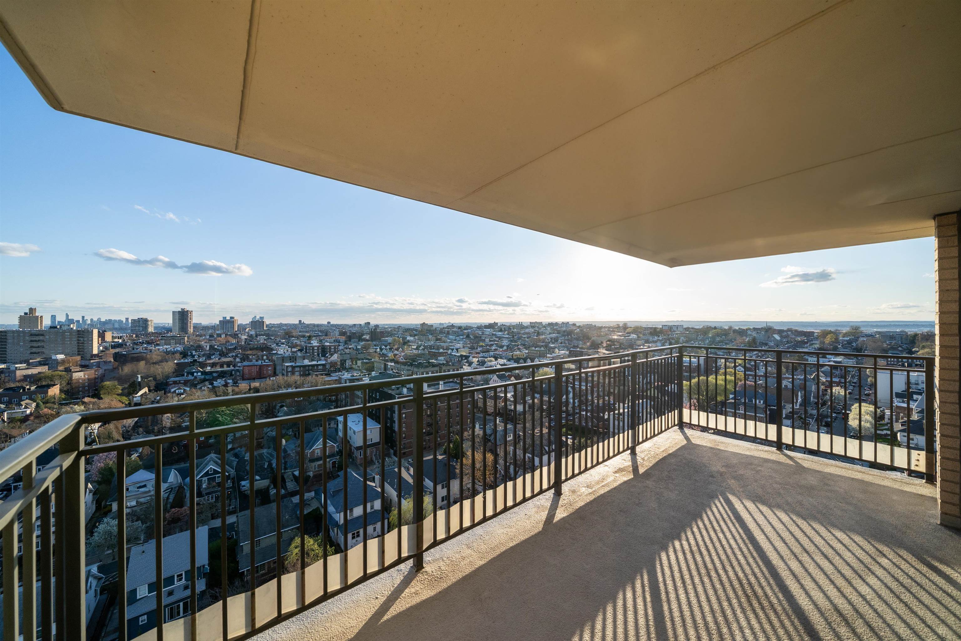 7855 Blvd East #17L, North Bergen, New Jersey image 18