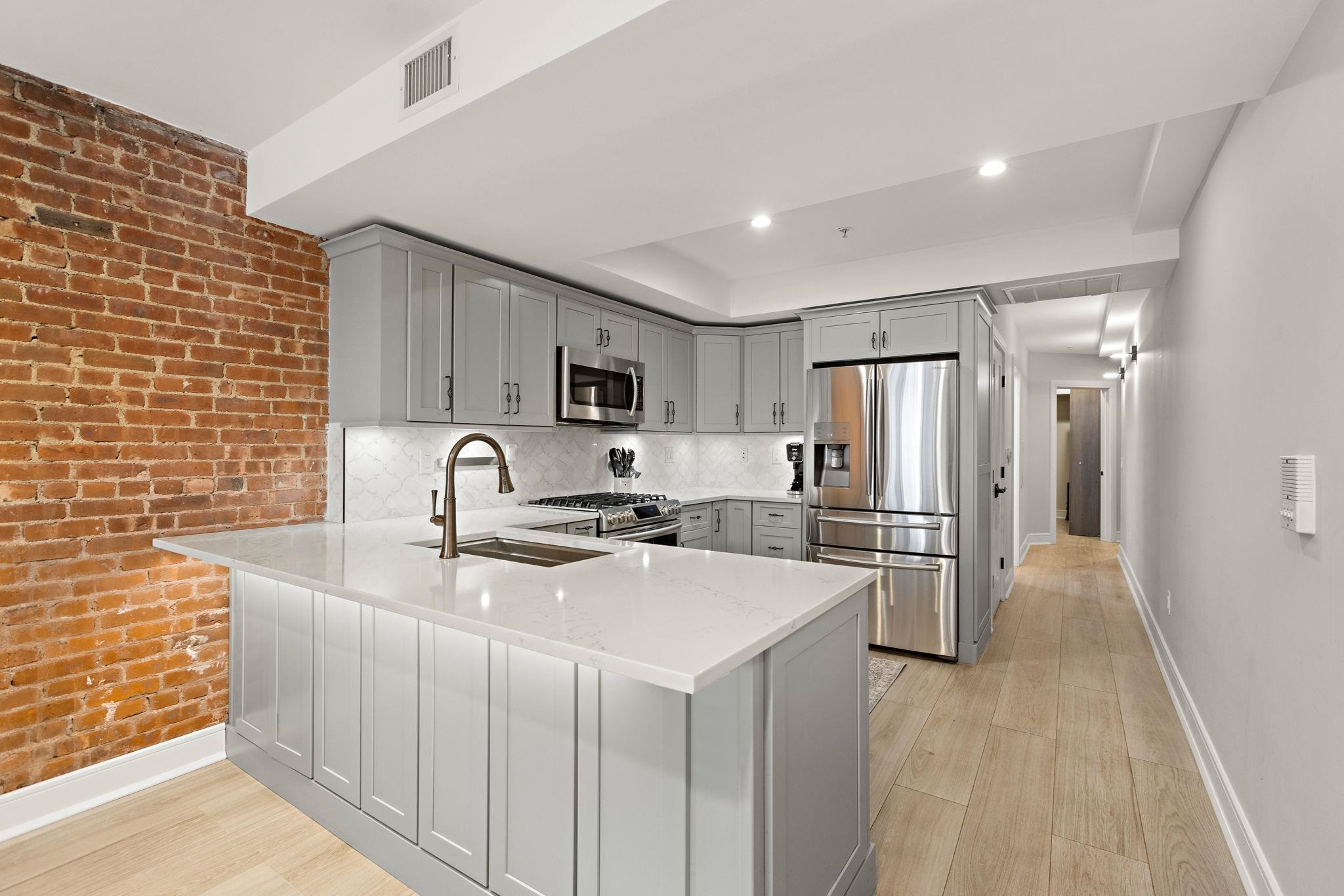 1030 Hudson St #1, Hoboken, New Jersey image 5