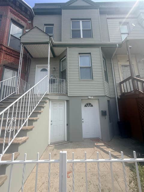 Homes For Rent - 592 Bramhall Ave #1<br/> Jersey City, NJ 07304