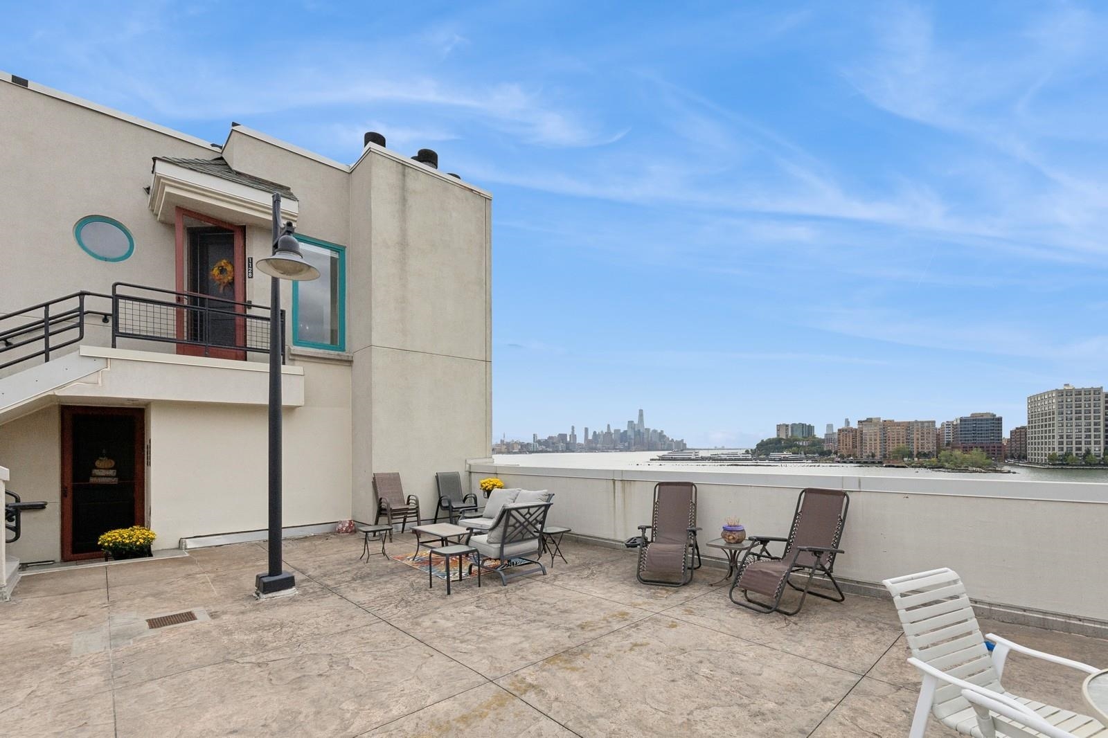 600 Harbor Blvd #1128, Weehawken, New Jersey image 10