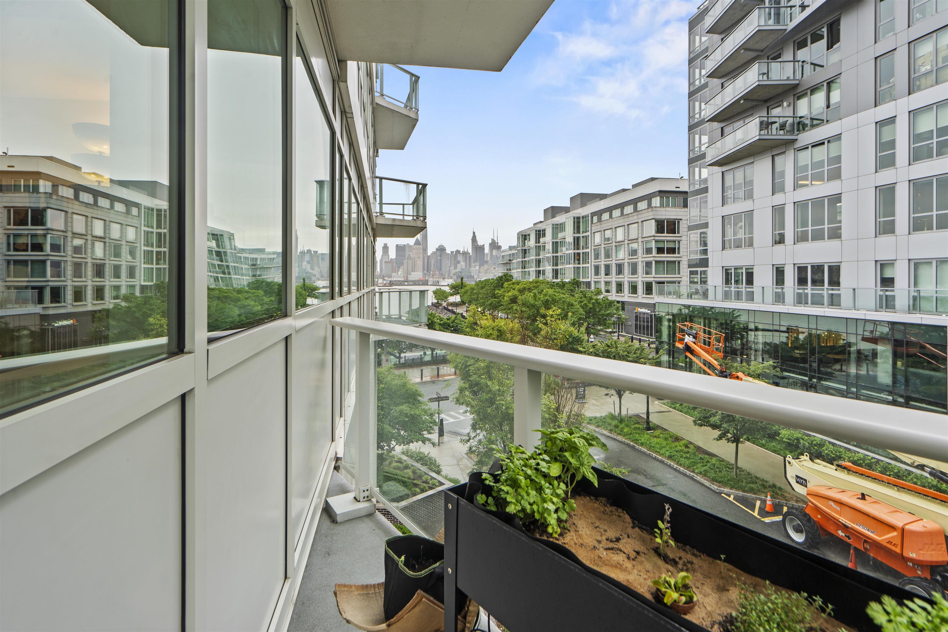 800 Avenue At Port Imperial #317, Weehawken, New Jersey image 26