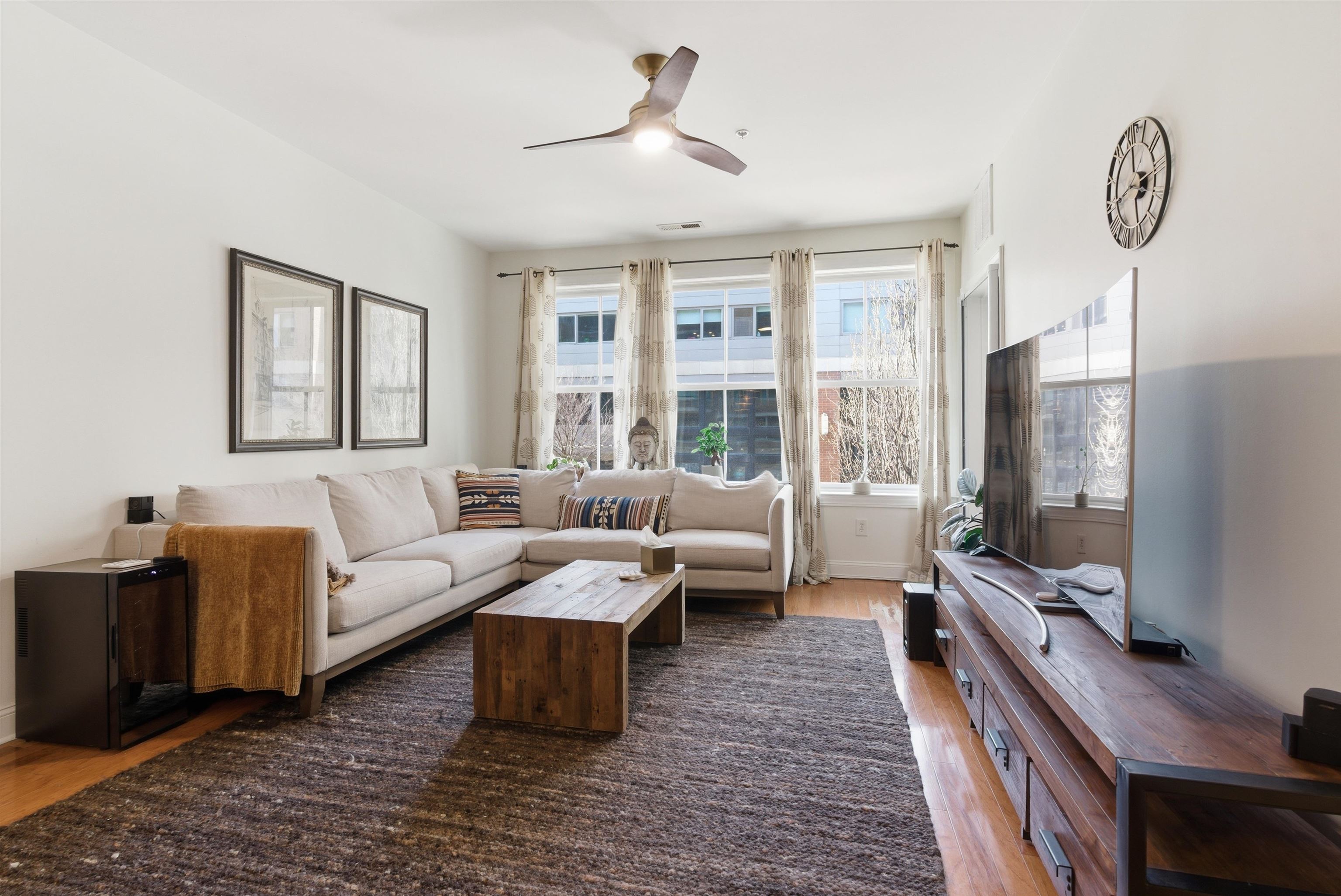 20 AVENUE AT PORT IMPERIAL 106