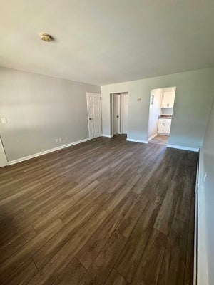325 ESSEX ST # I, HACKENSACK, NJ 07601 - Image 7ed61c9e0500a6395d14a8a47e477015/3516190232
