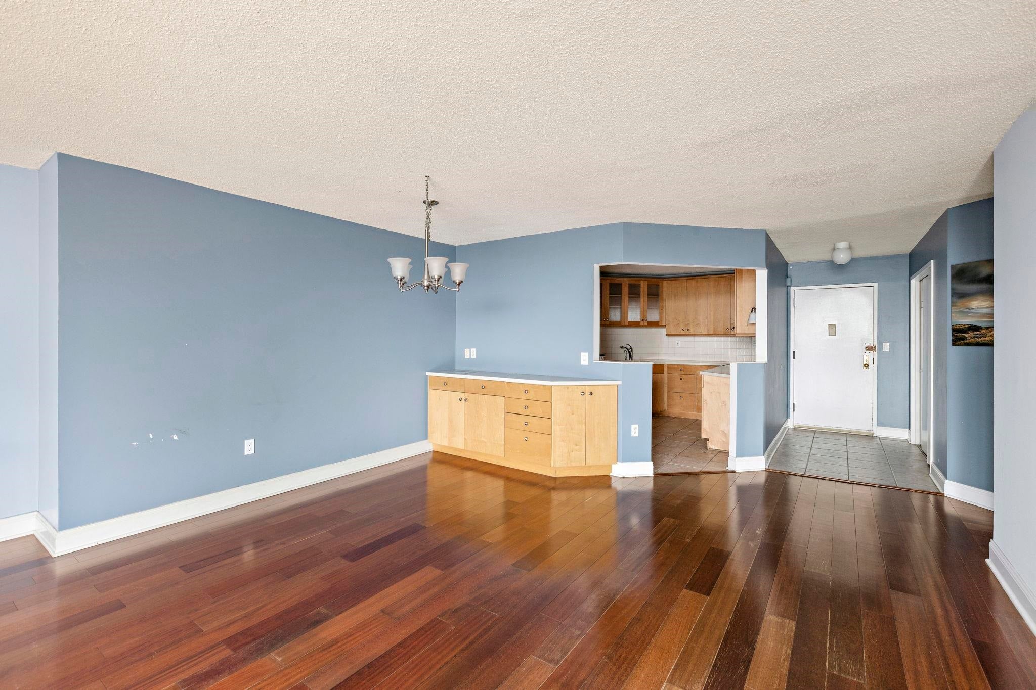 2032 HARMON COVE TOWER 2032